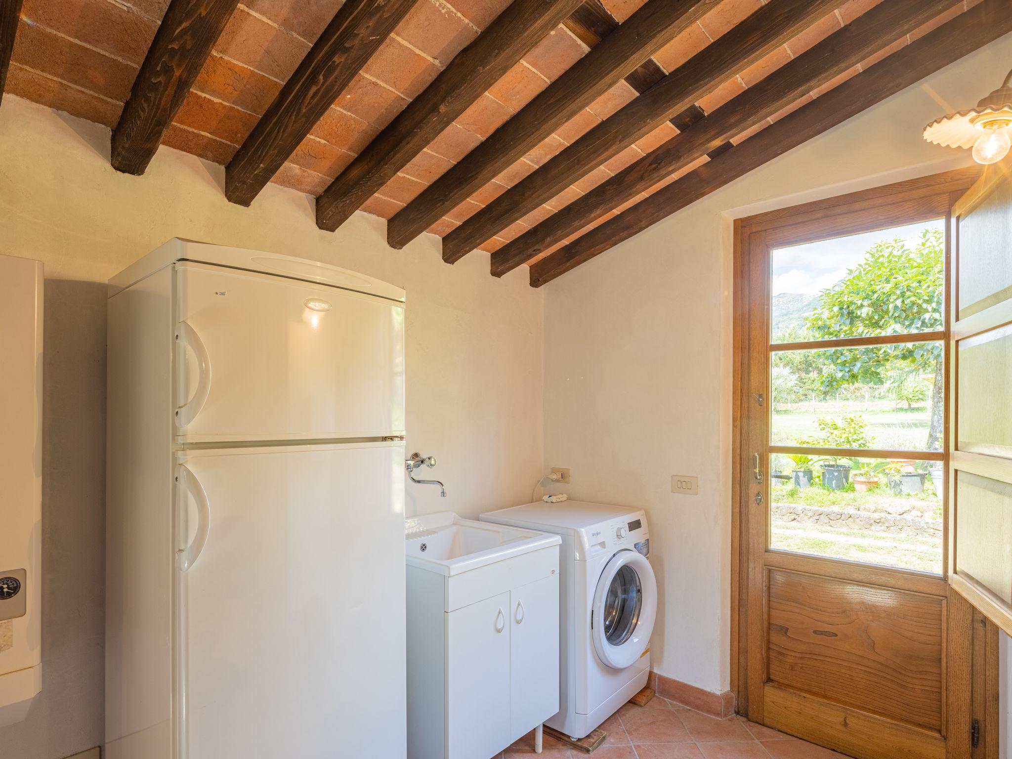 Photo 20 - Maison de 3 chambres à Camaiore avec jardin et terrasse