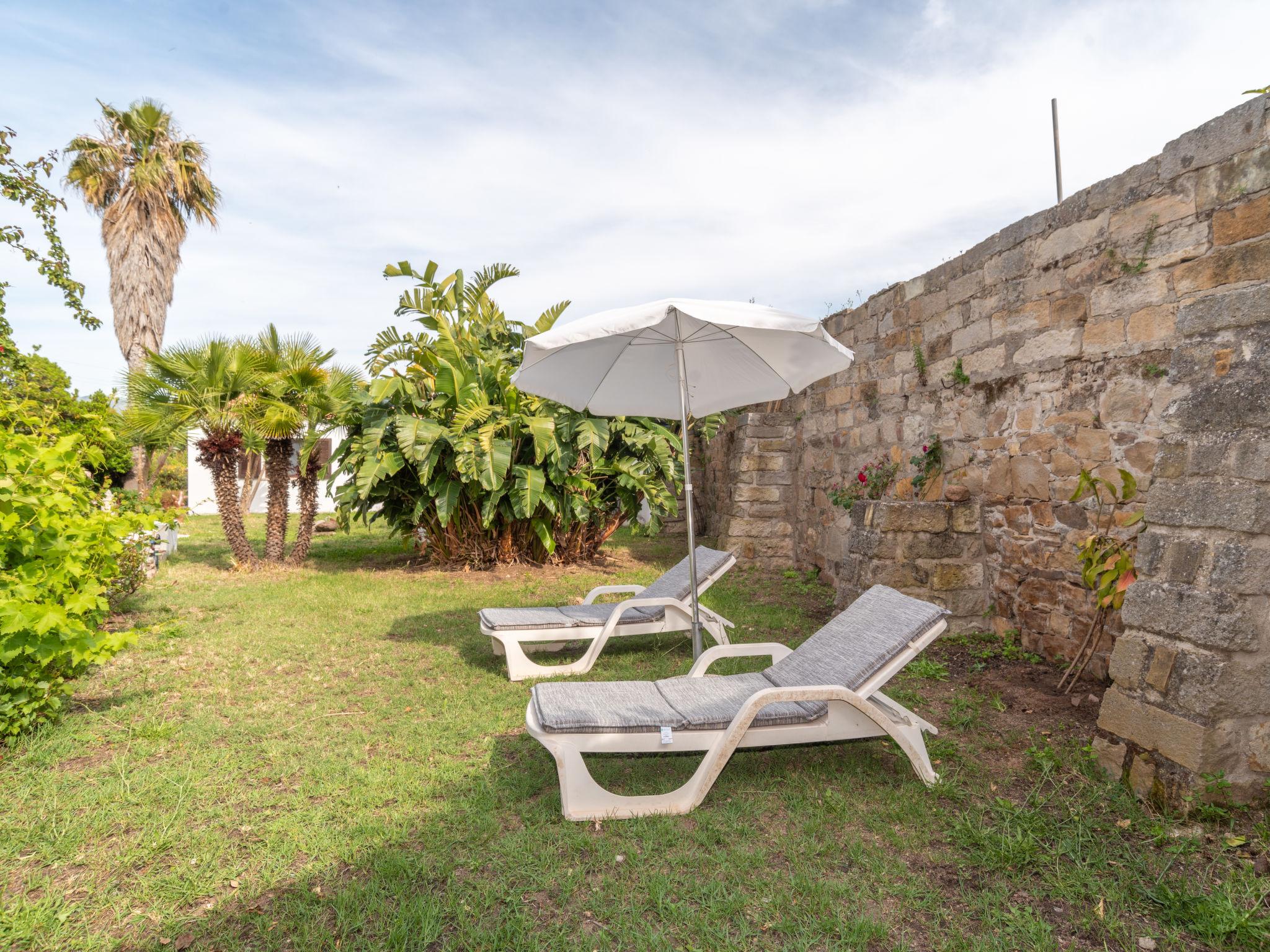 Photo 26 - Maison de 3 chambres à Santa Maria Coghinas avec jardin et vues à la mer