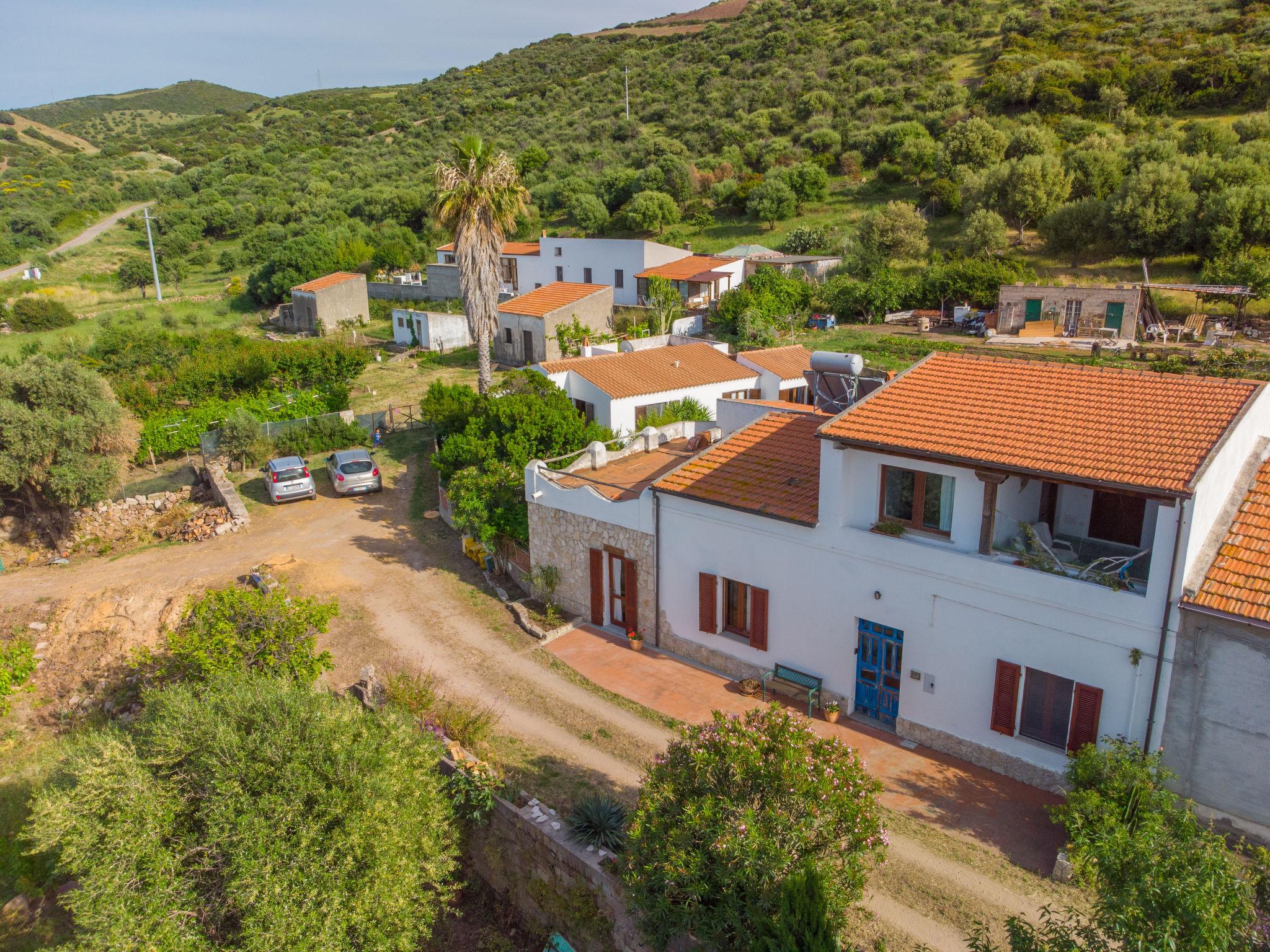 Photo 3 - Maison de 3 chambres à Santa Maria Coghinas avec jardin et terrasse