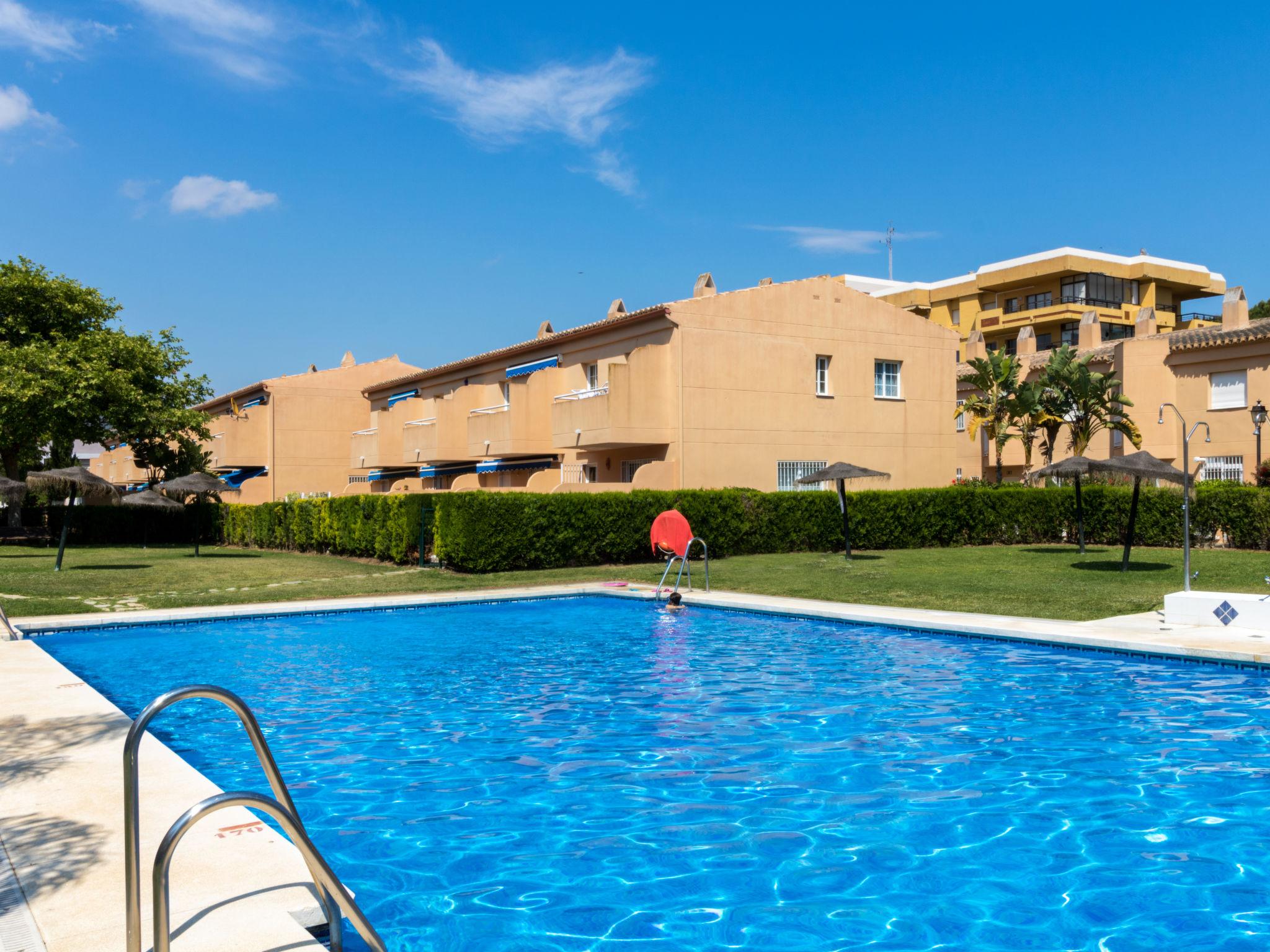 Foto 23 - Casa de 3 quartos em Marbella com piscina e vistas do mar