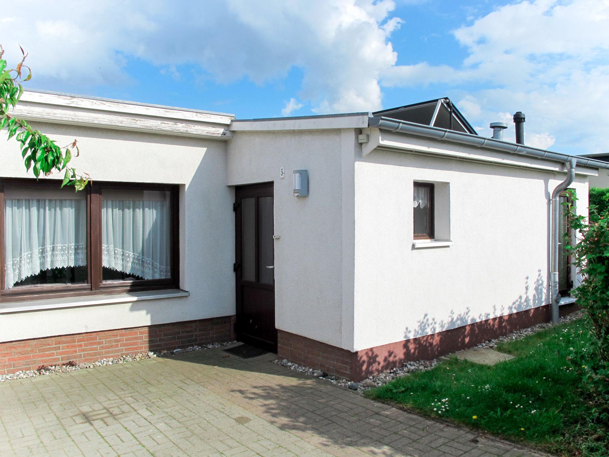 Photo 1 - Maison de 1 chambre à Hohenkirchen avec jardin et vues à la mer