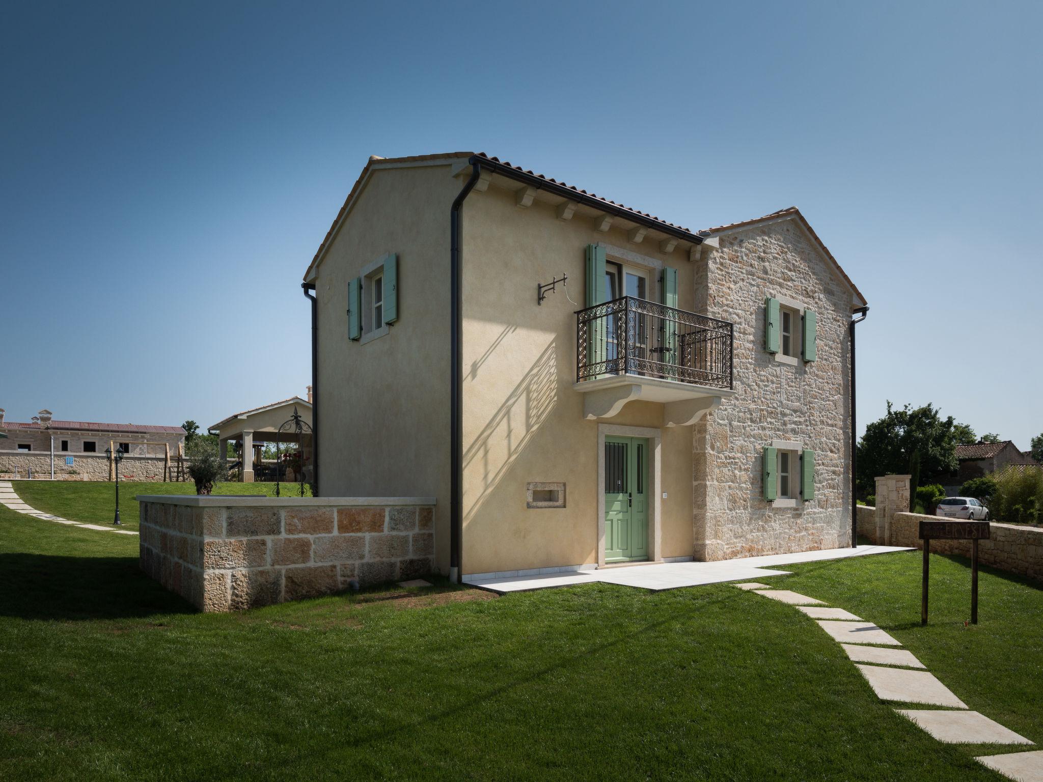 Foto 56 - Casa con 3 camere da letto a Žminj con piscina privata e giardino