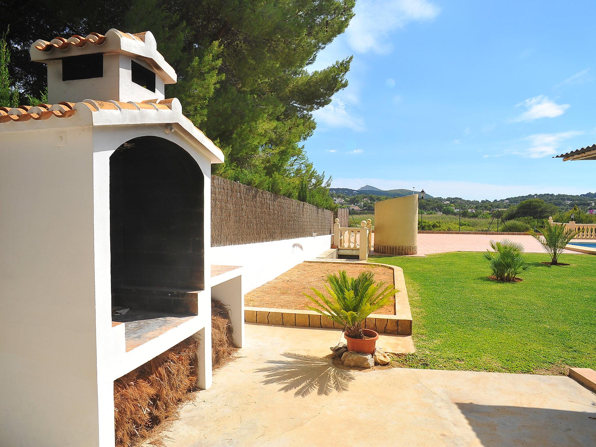 Foto 23 - Casa con 3 camere da letto a Jávea con piscina privata e giardino