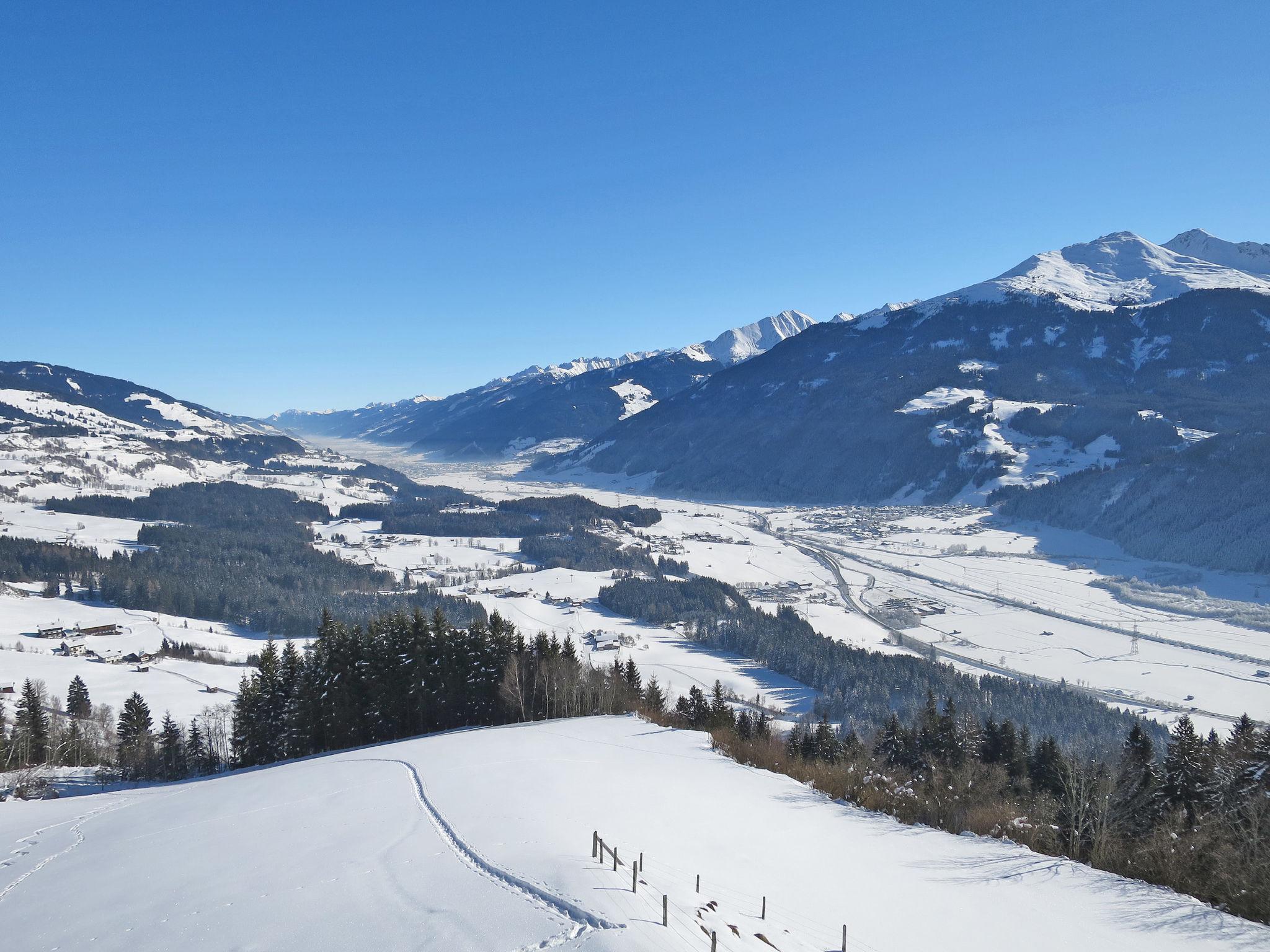 Photo 17 - 3 bedroom Apartment in Bramberg am Wildkogel with garden and mountain view