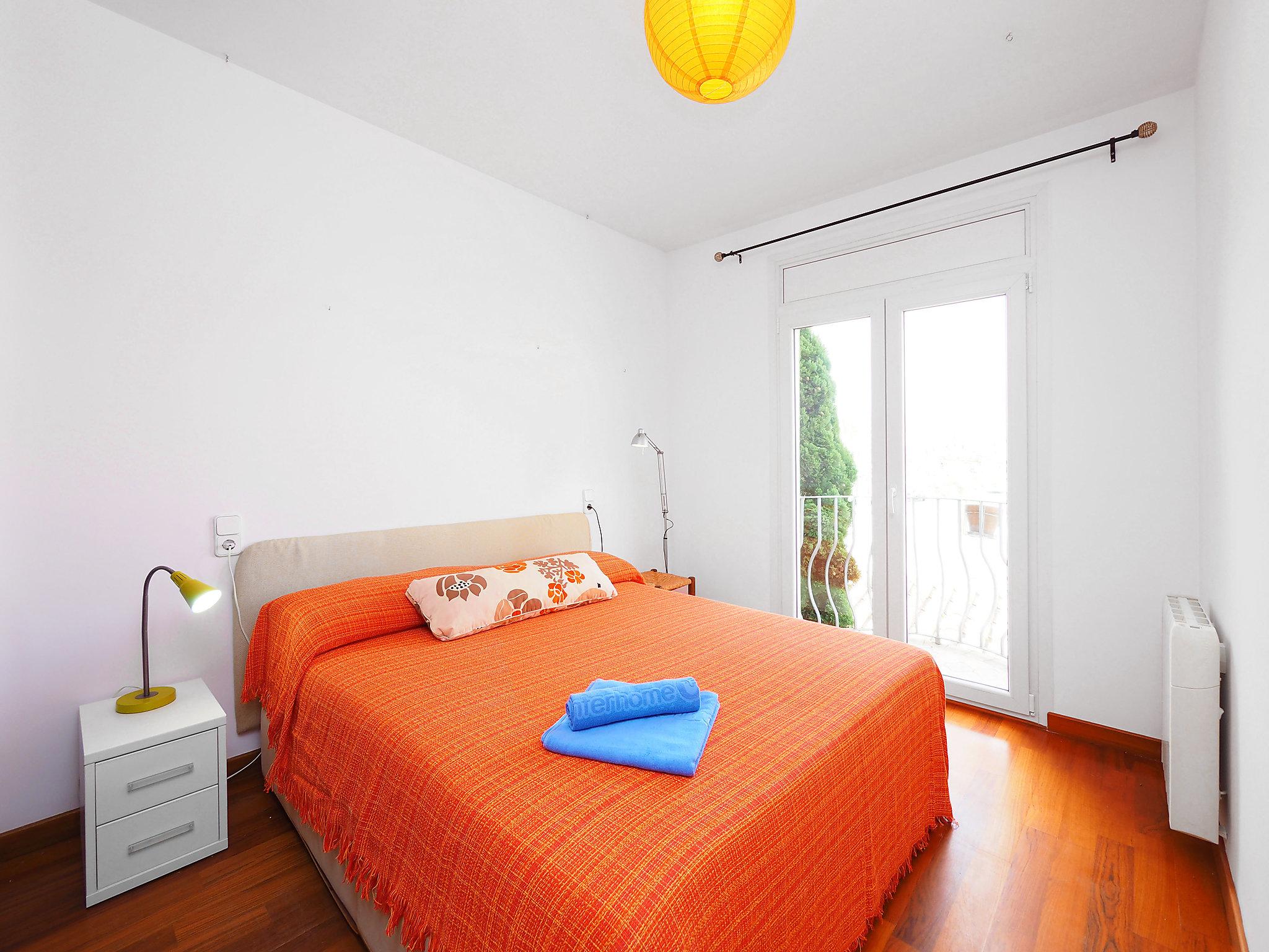 Foto 4 - Casa con 4 camere da letto a Castelló d'Empúries con terrazza