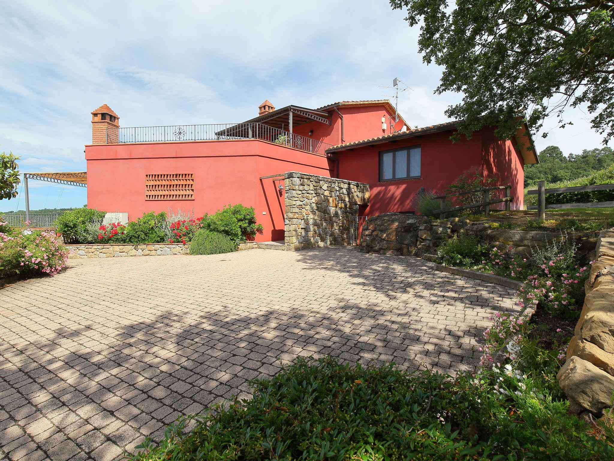 Foto 23 - Casa con 3 camere da letto a Passignano sul Trasimeno con piscina privata e vista sulle montagne