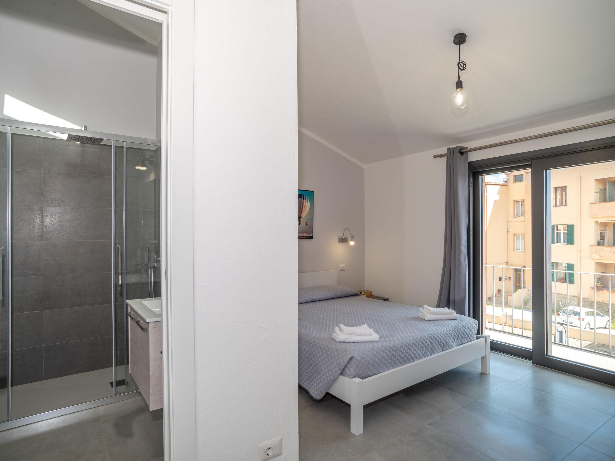 Foto 10 - Appartamento con 2 camere da letto a Palau con vista mare