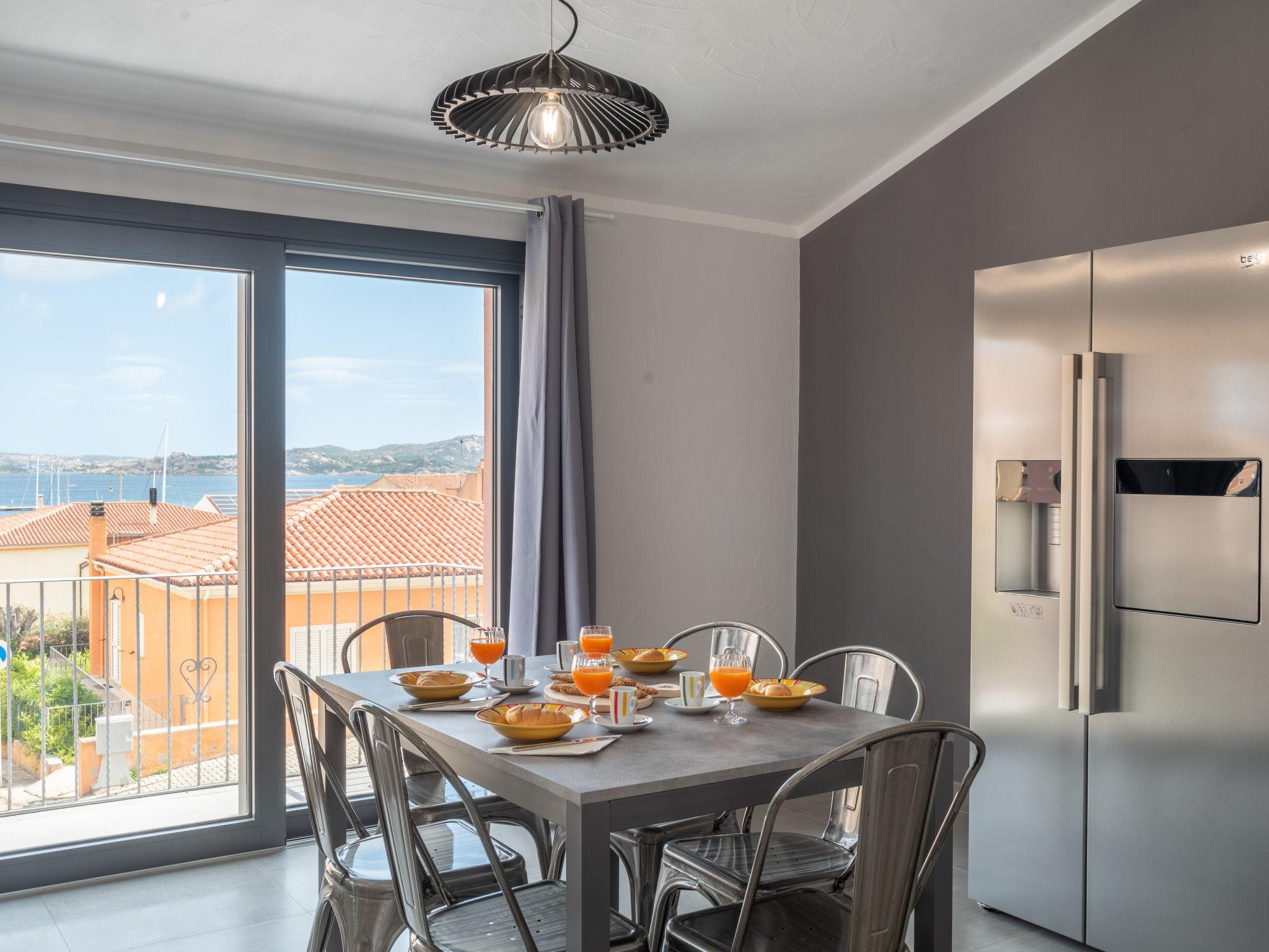 Foto 7 - Apartamento de 2 quartos em Palau com vistas do mar