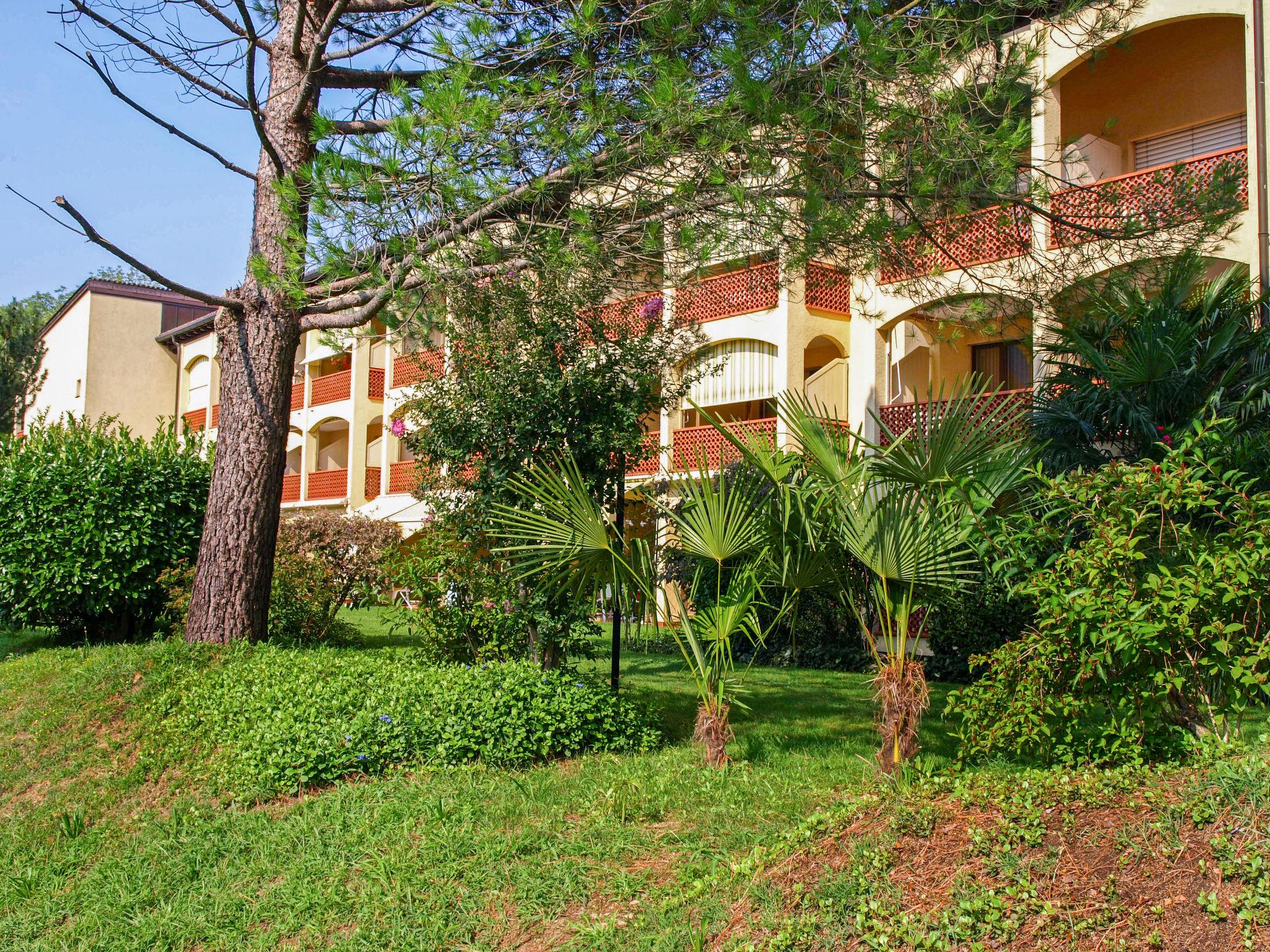 Photo 38 - Apartment in Caslano with garden and terrace