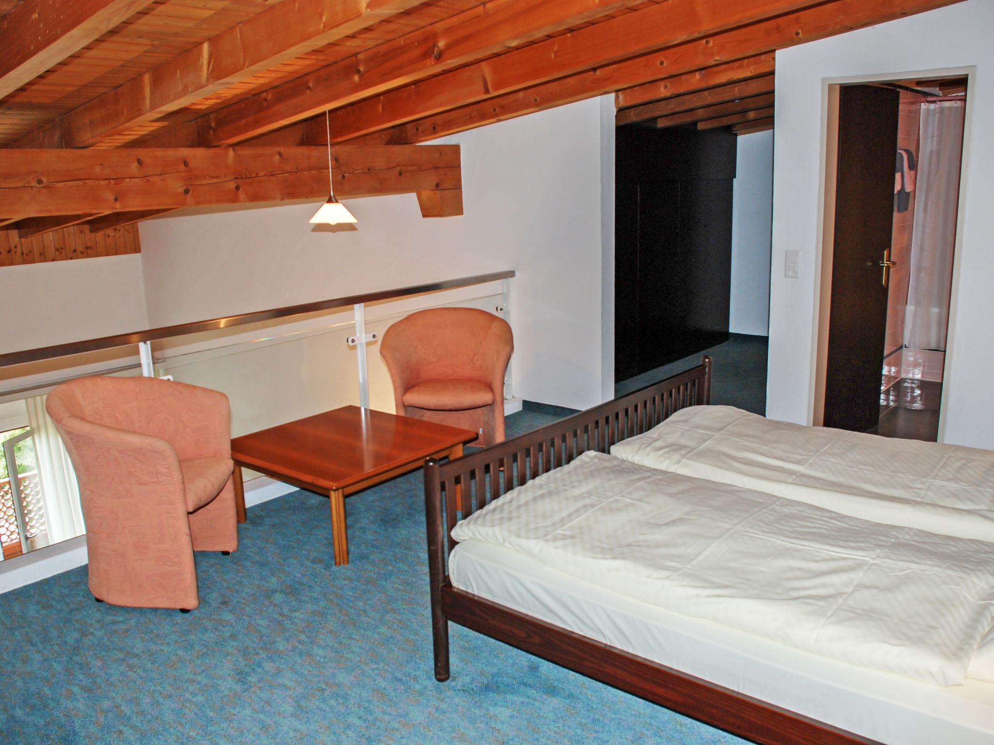 Foto 9 - Apartment mit 1 Schlafzimmer in Caslano mit garten und blick auf die berge