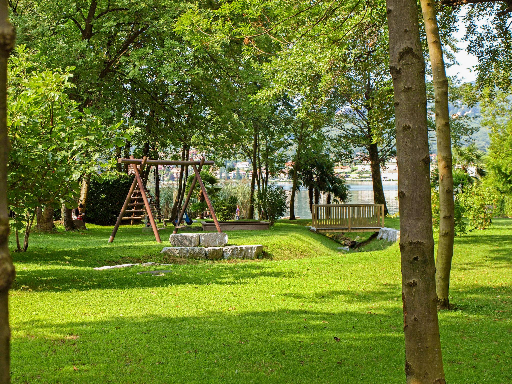 Foto 20 - Apartamento en Caslano con jardín y vistas a la montaña