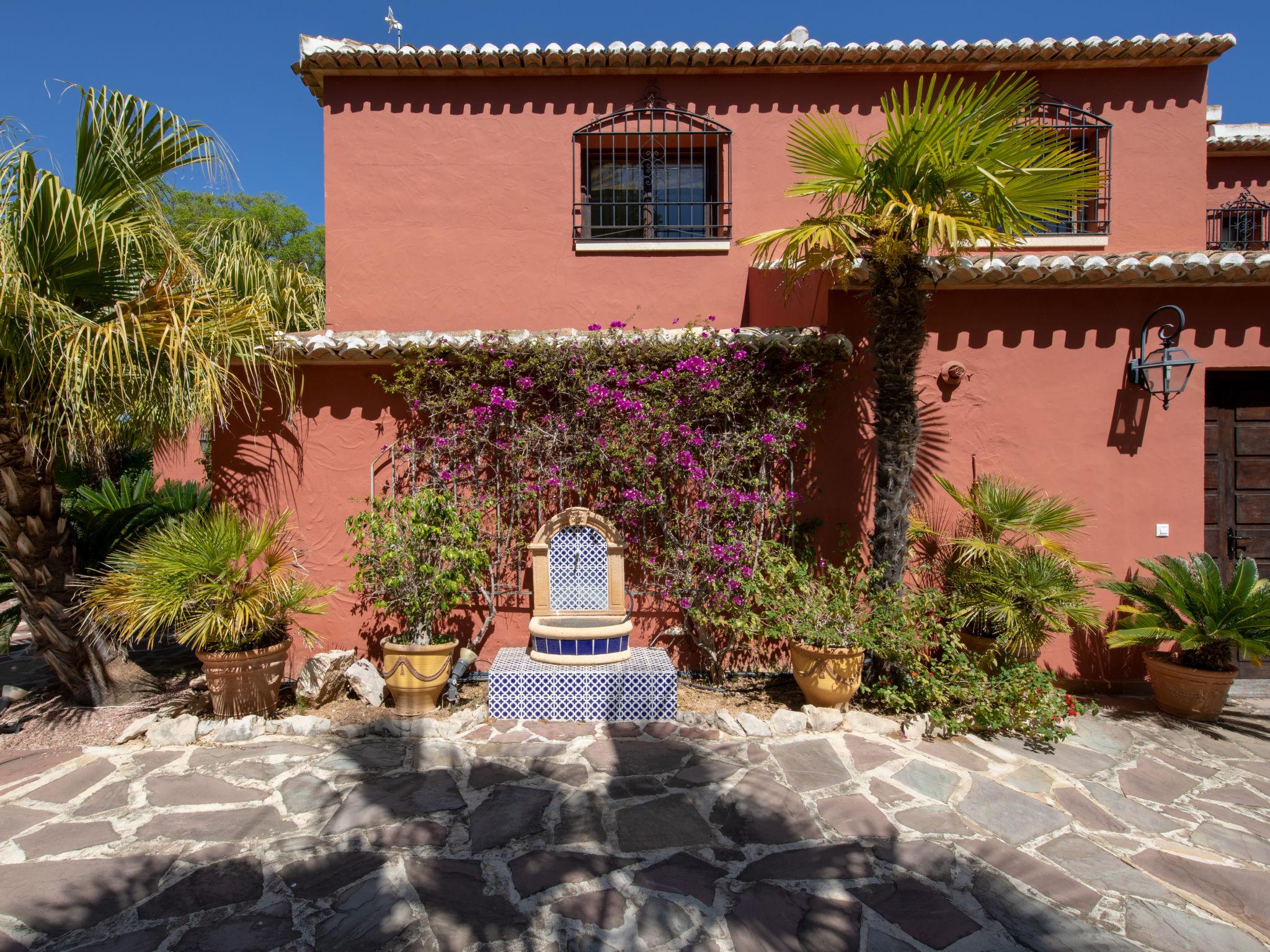 Foto 39 - Casa con 4 camere da letto a Jávea con piscina privata e vista mare