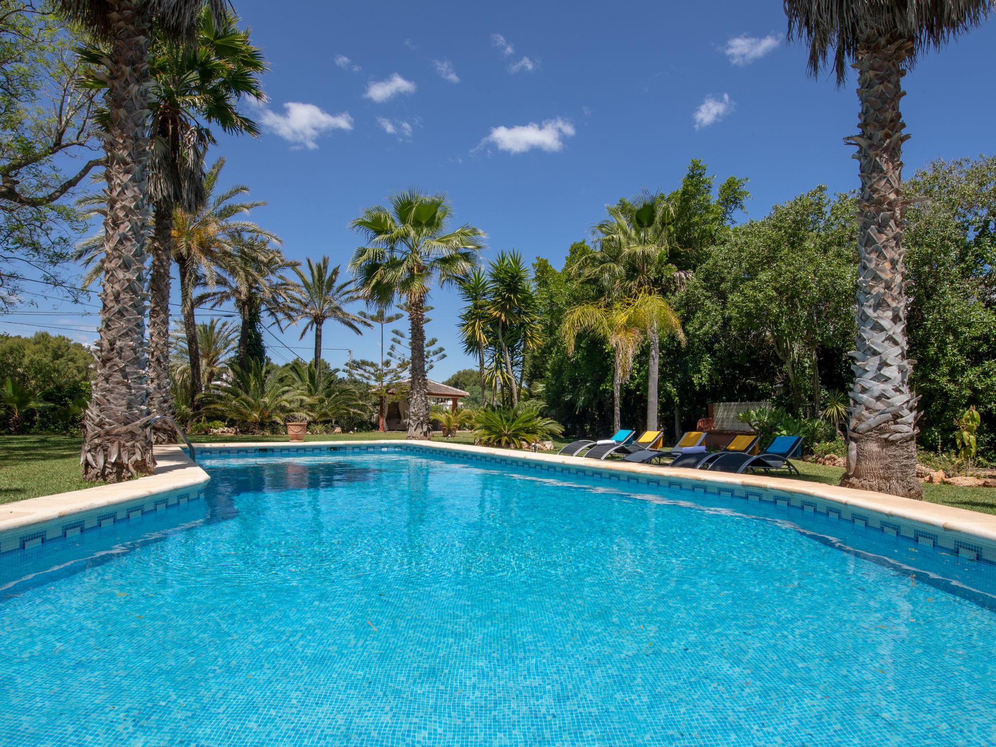 Foto 35 - Casa con 4 camere da letto a Jávea con piscina privata e vista mare