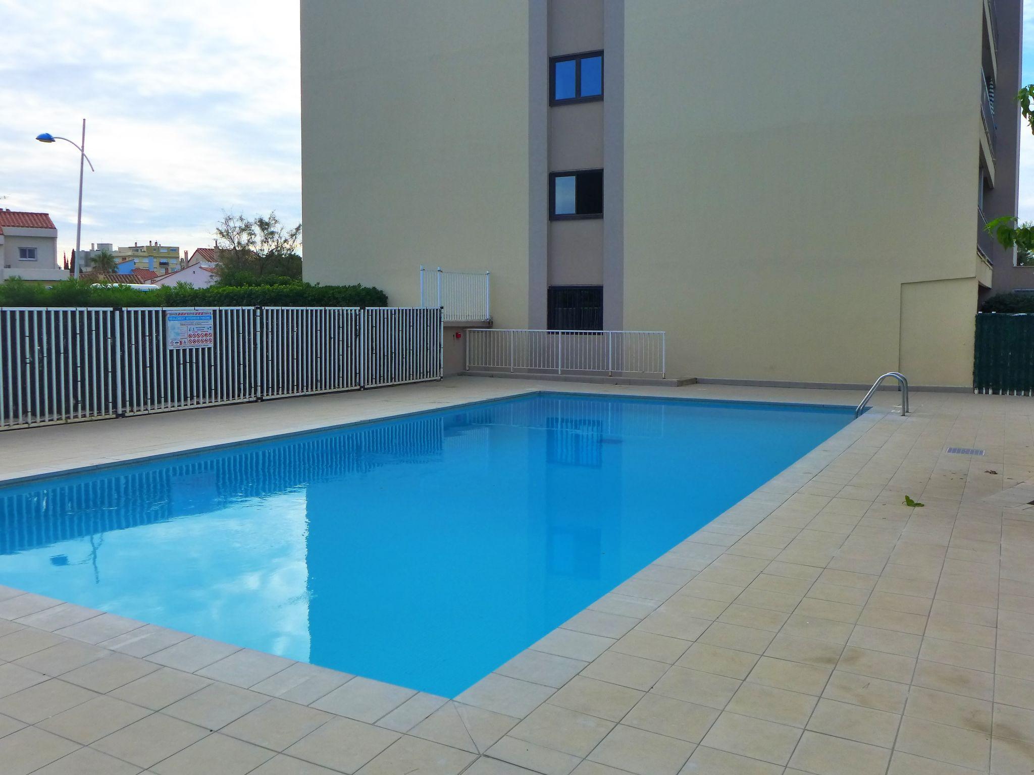 Foto 15 - Apartamento em Canet-en-Roussillon com piscina e jardim