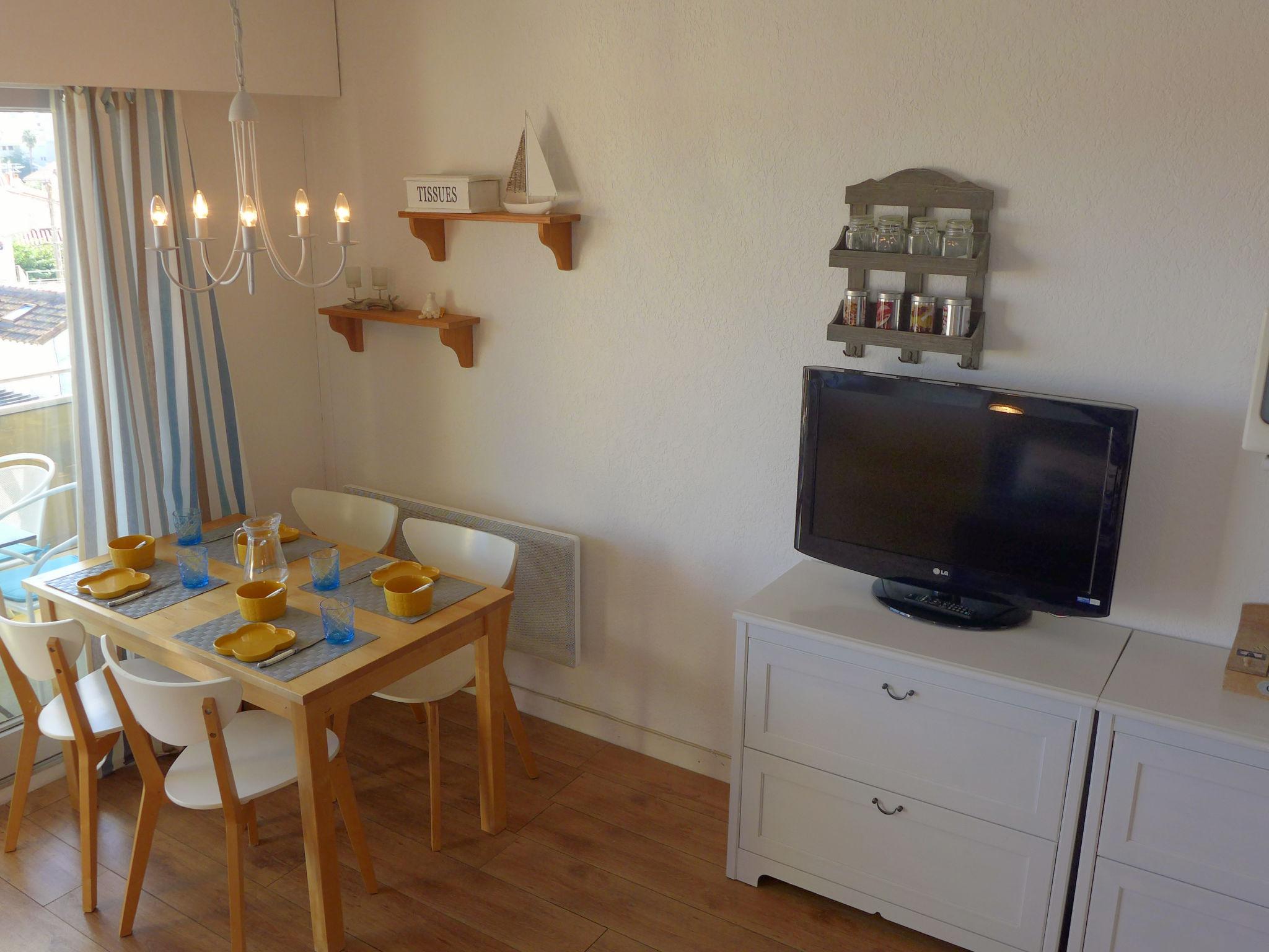 Foto 6 - Apartamento em Canet-en-Roussillon com piscina e jardim