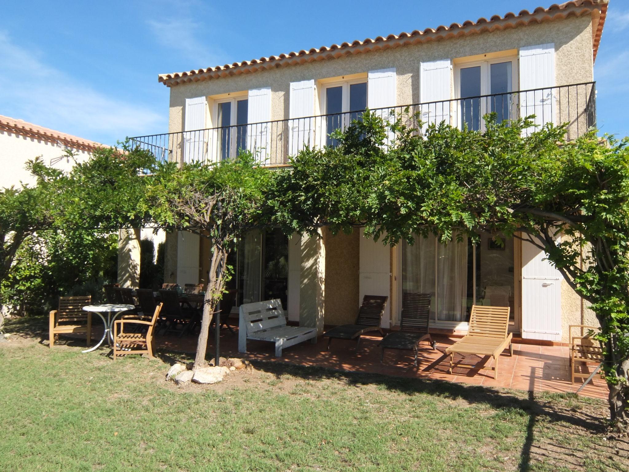 Foto 19 - Casa con 4 camere da letto a Argelès-sur-Mer con piscina privata e vista mare