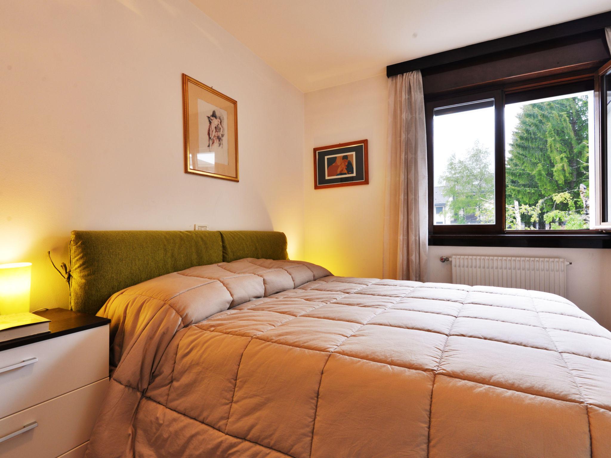 Foto 4 - Appartamento con 1 camera da letto a Canazei con vista sulle montagne