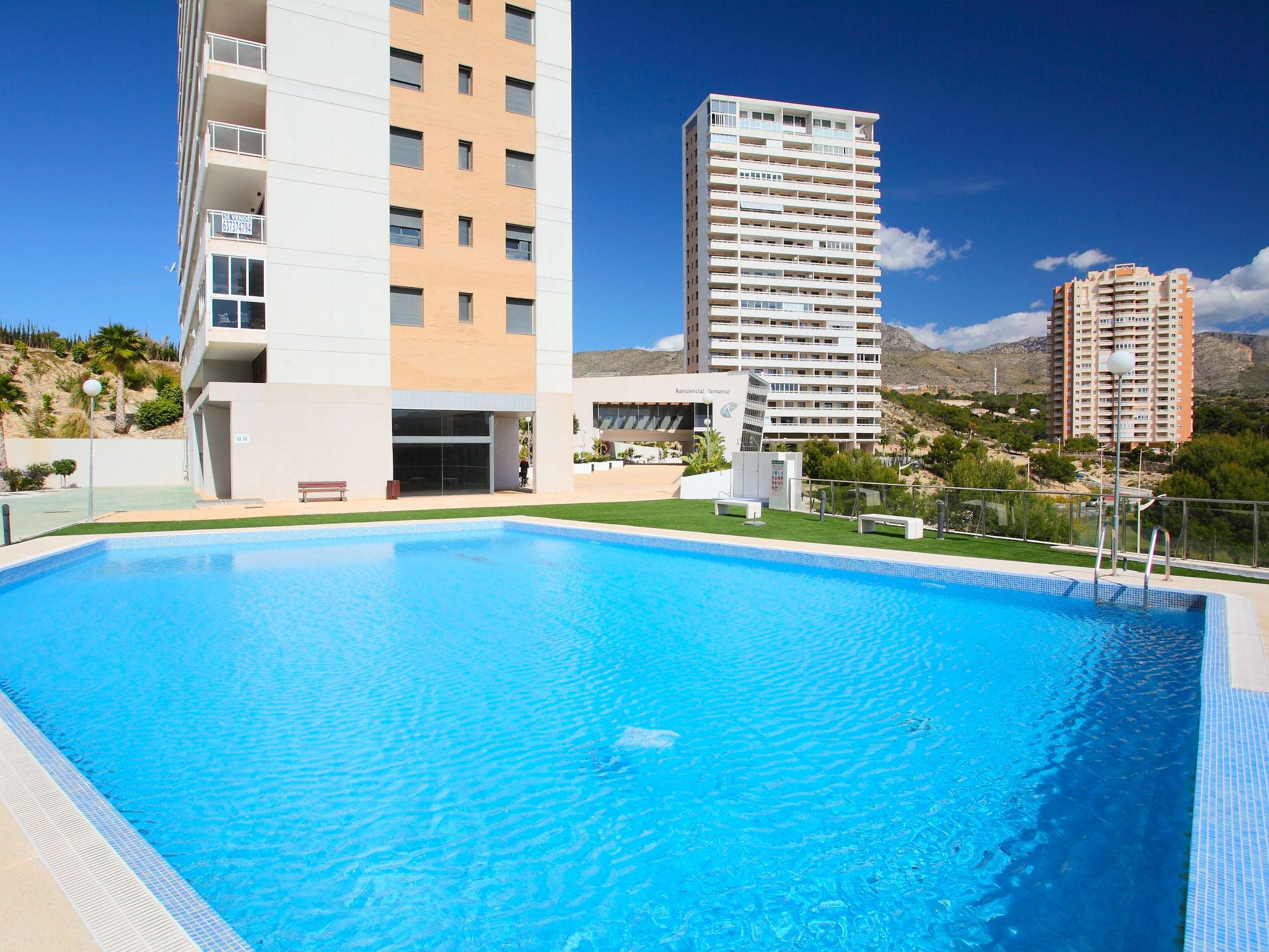 Foto 18 - Apartment mit 2 Schlafzimmern in Benidorm mit schwimmbad und blick aufs meer