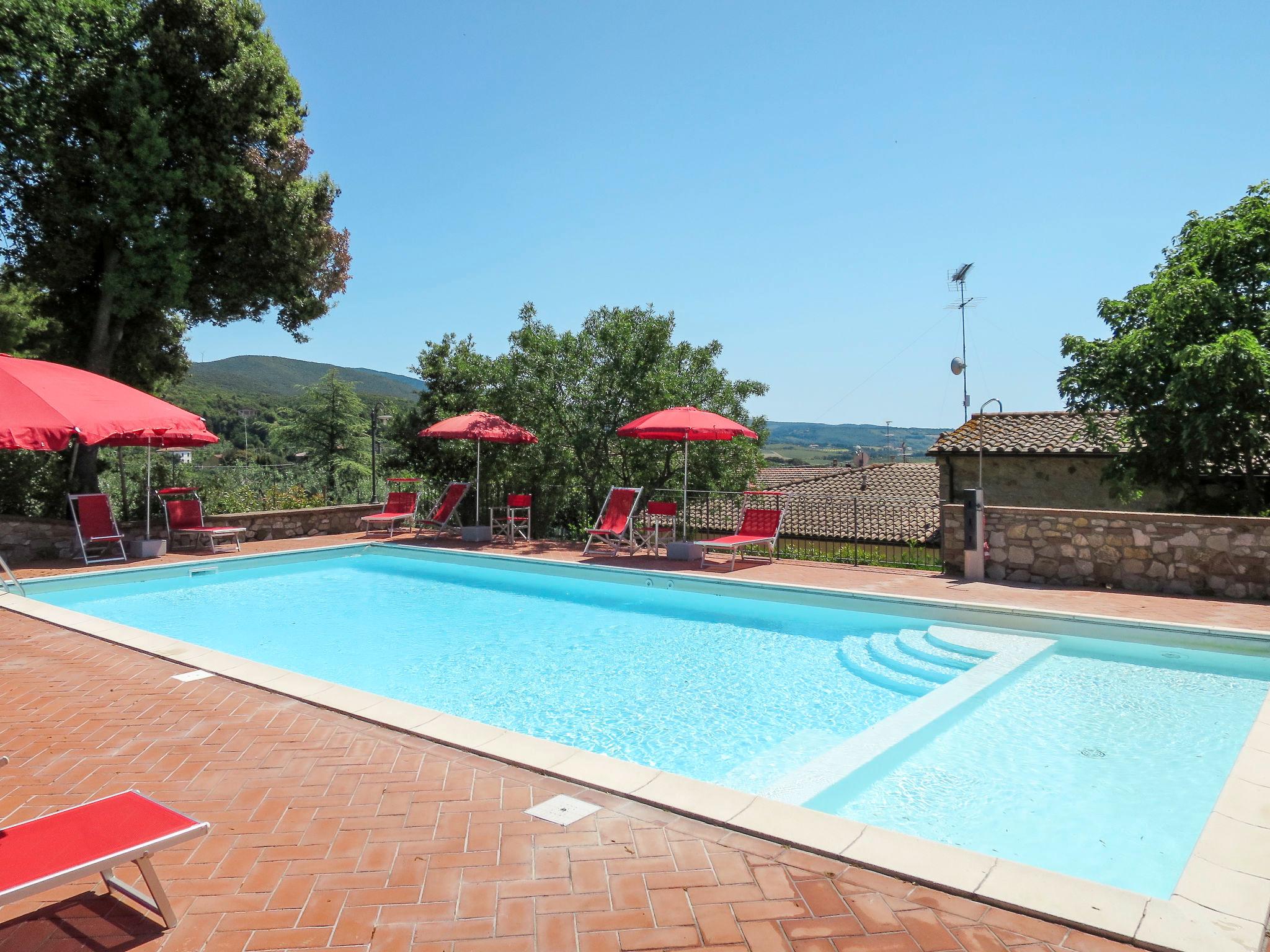 Photo 1 - Appartement de 1 chambre à Santa Luce avec piscine et jardin