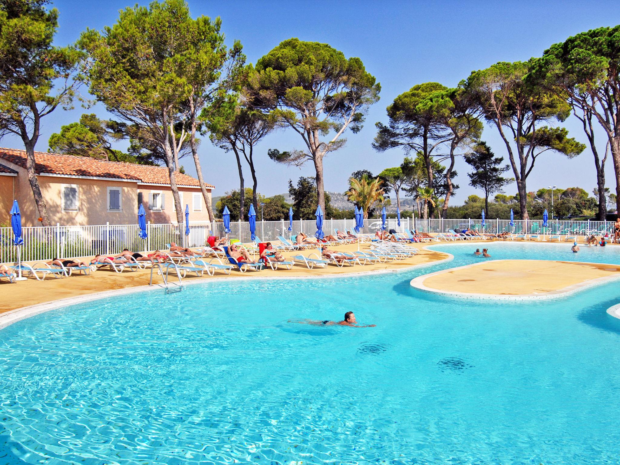 Photo 1 - Maison de 2 chambres à Calvisson avec piscine et terrasse