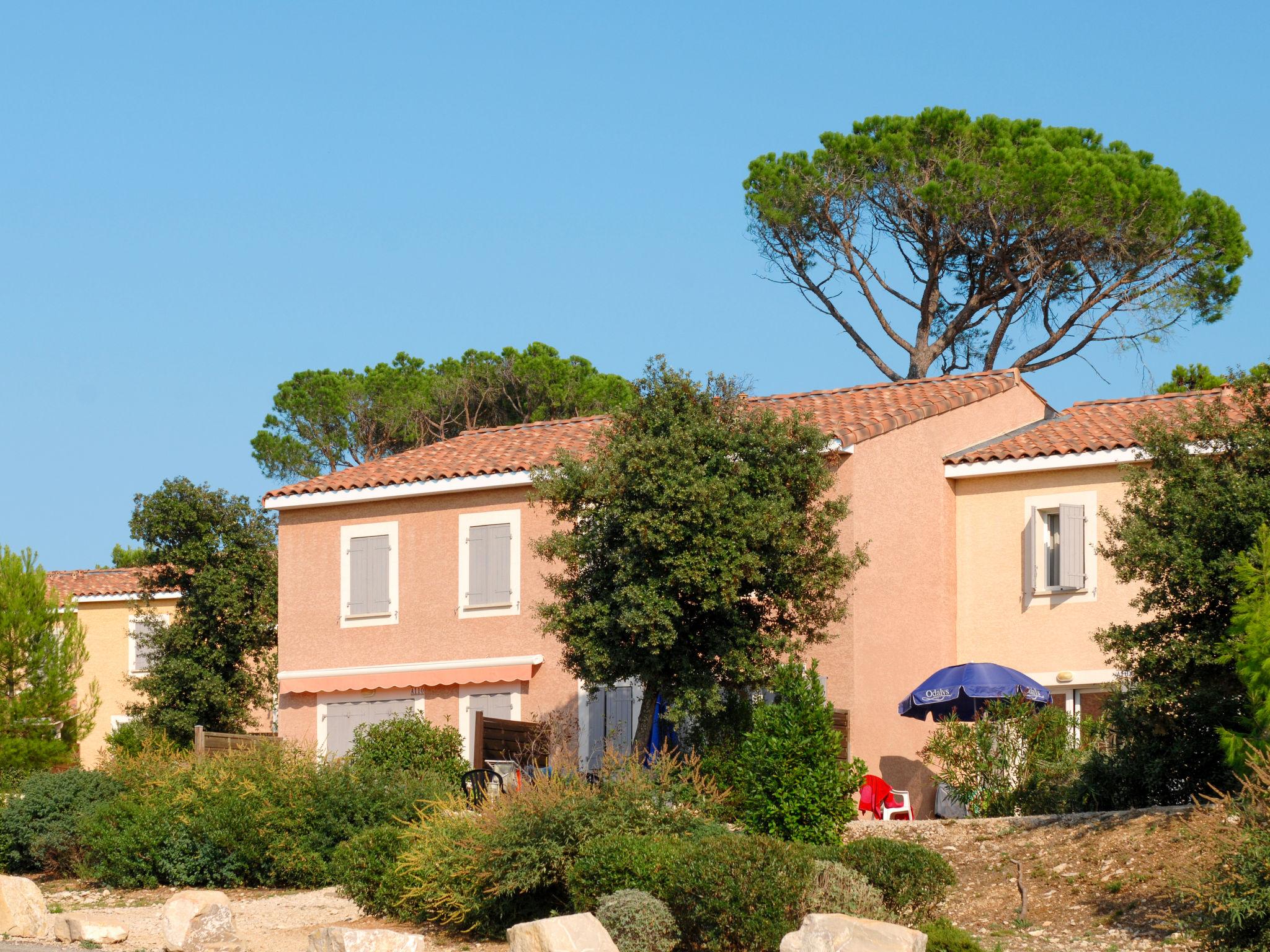 Photo 8 - Maison de 2 chambres à Calvisson avec piscine et terrasse