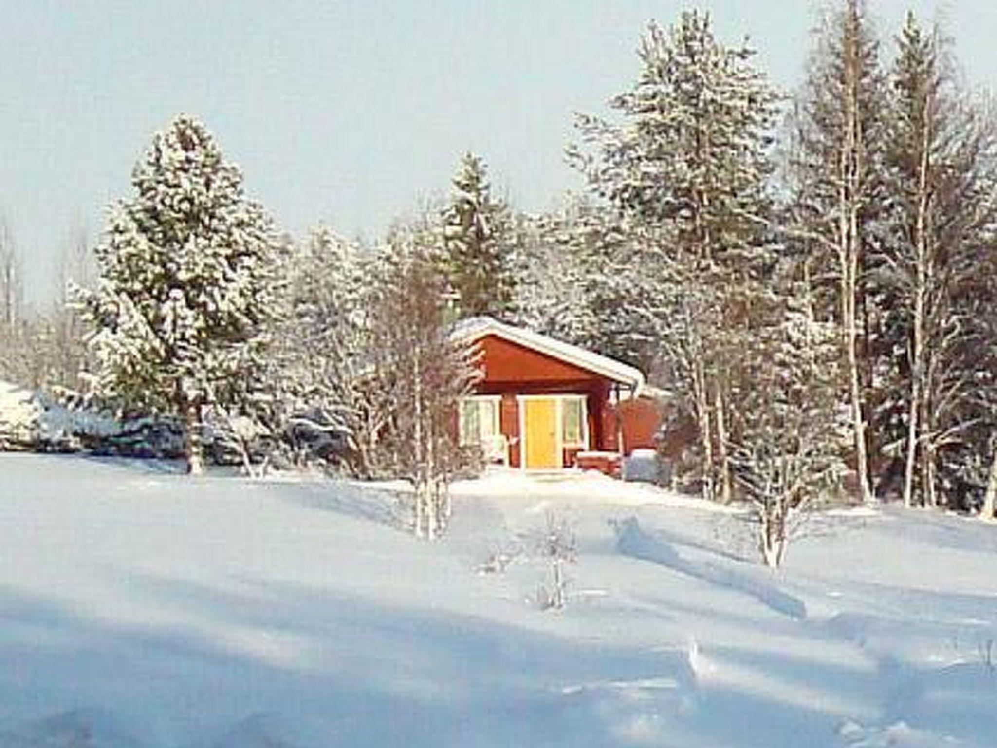 Foto 2 - Casa de 1 quarto em Pello com sauna e vista para a montanha