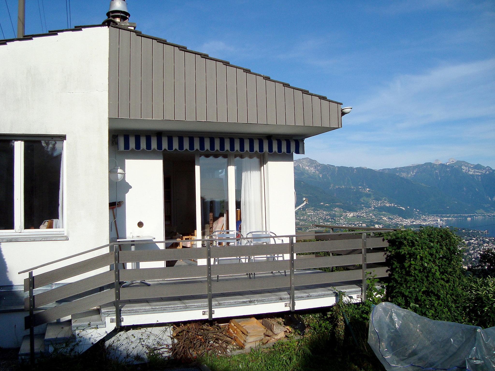 Foto 1 - Casa con 3 camere da letto a Chardonne con giardino e vista sulle montagne