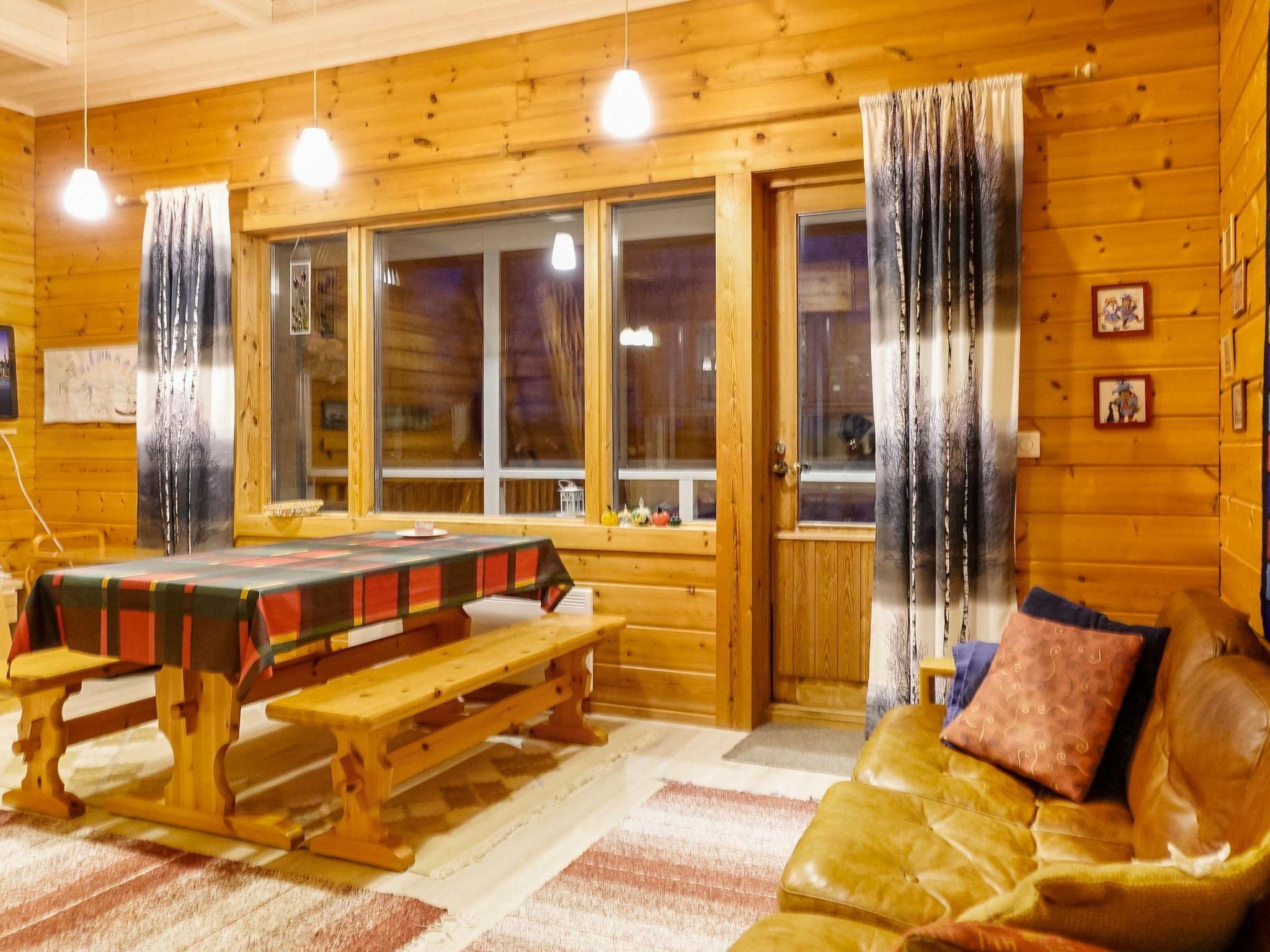 Foto 10 - Casa de 1 quarto em Muonio com sauna e vista para a montanha
