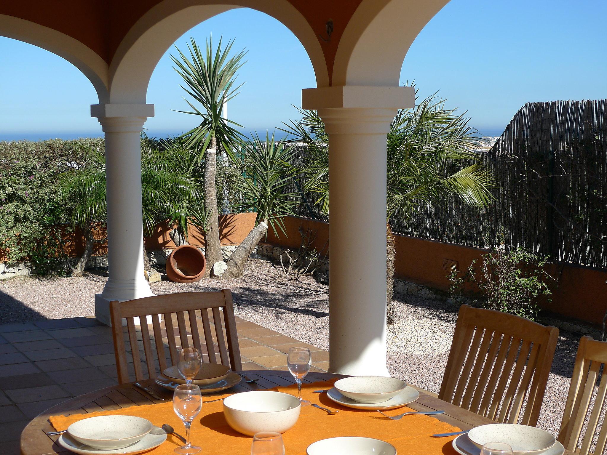 Photo 7 - Maison de 3 chambres à Beniarbeig avec piscine privée et vues à la mer