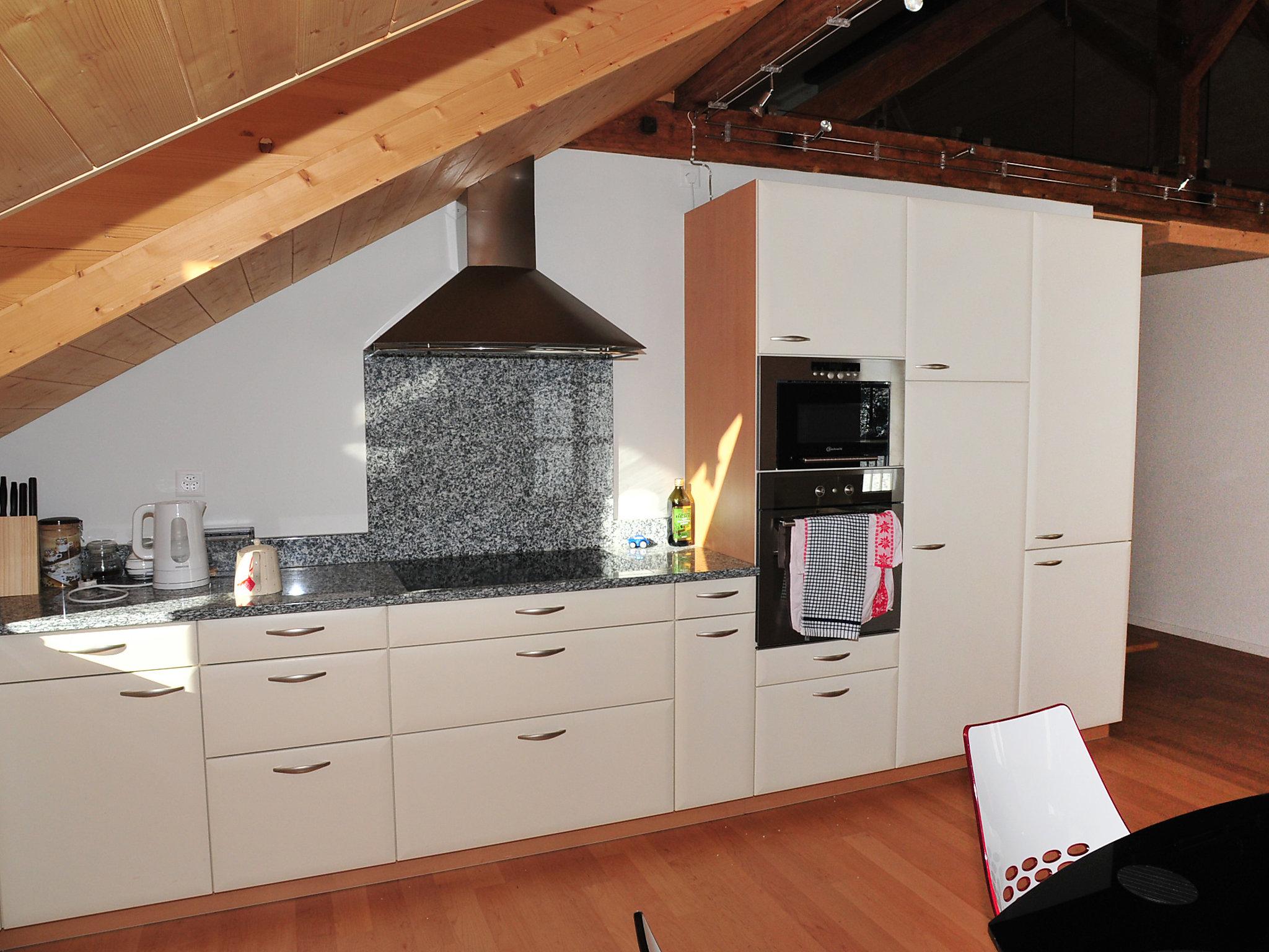 Photo 12 - 2 bedroom Apartment in Lauterbrunnen with mountain view