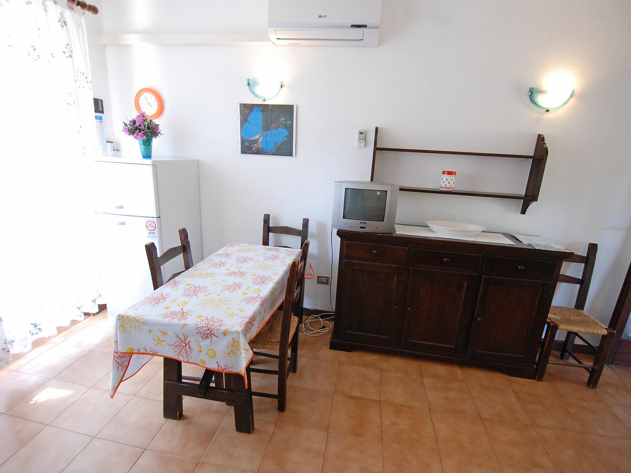 Foto 23 - Apartamento de 1 habitación en Muravera con vistas al mar