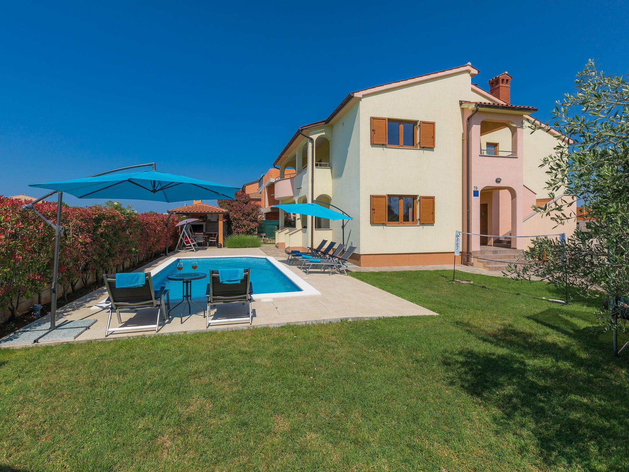 Foto 1 - Haus mit 6 Schlafzimmern in Pula mit privater pool und blick aufs meer