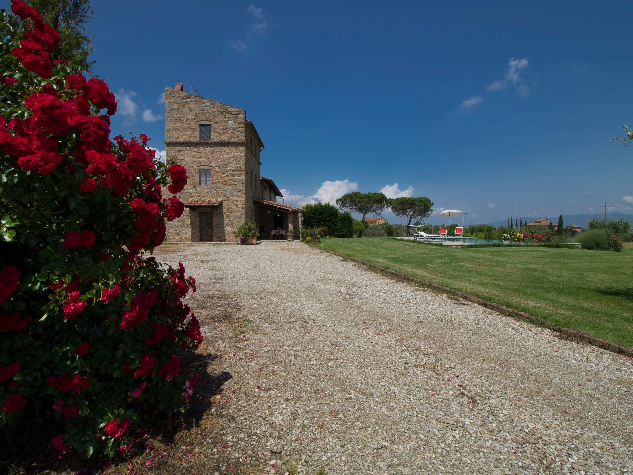 Foto 34 - Casa con 4 camere da letto a Cortona con piscina privata e giardino