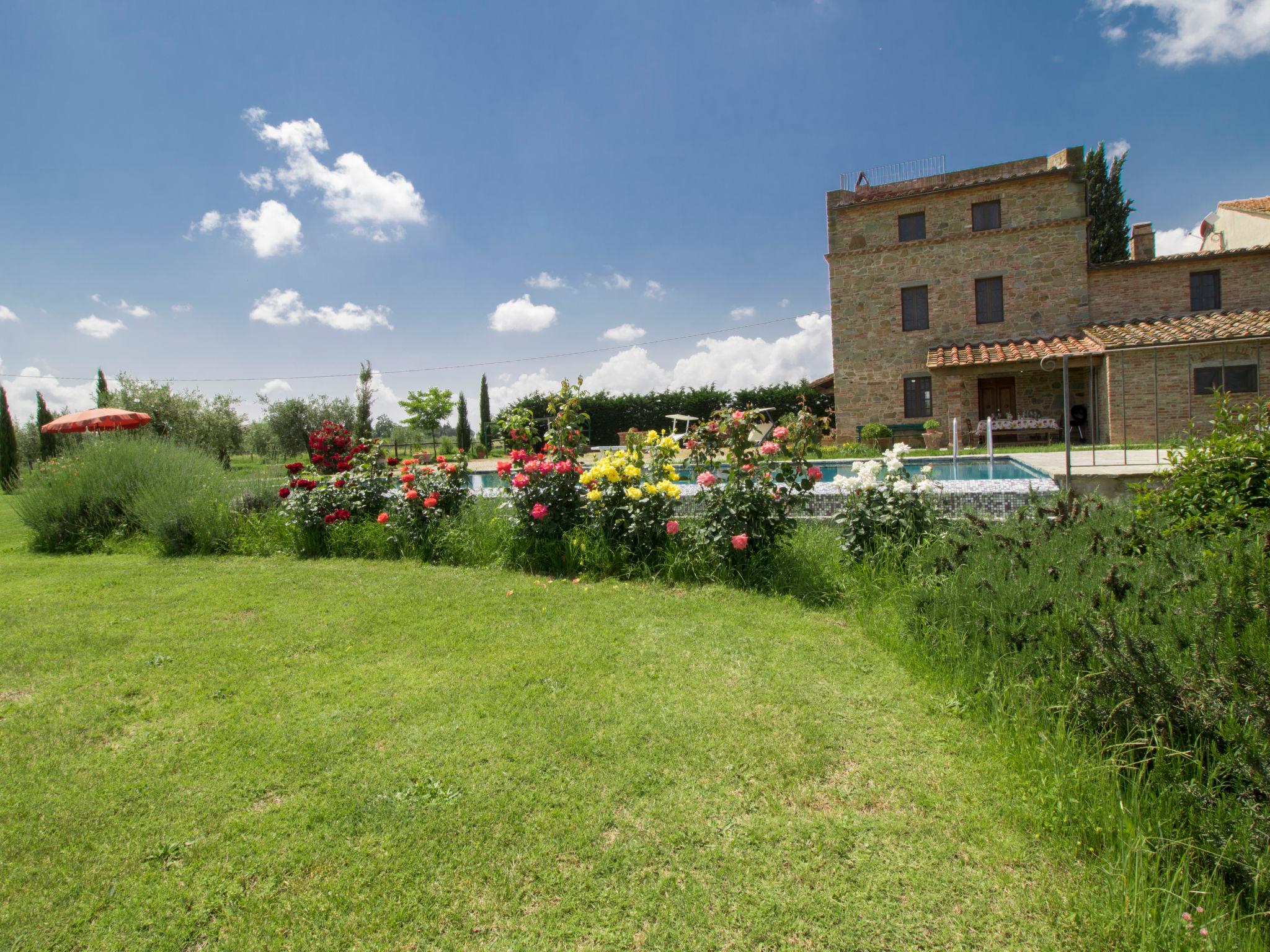Photo 32 - Maison de 4 chambres à Cortona avec piscine privée et sauna