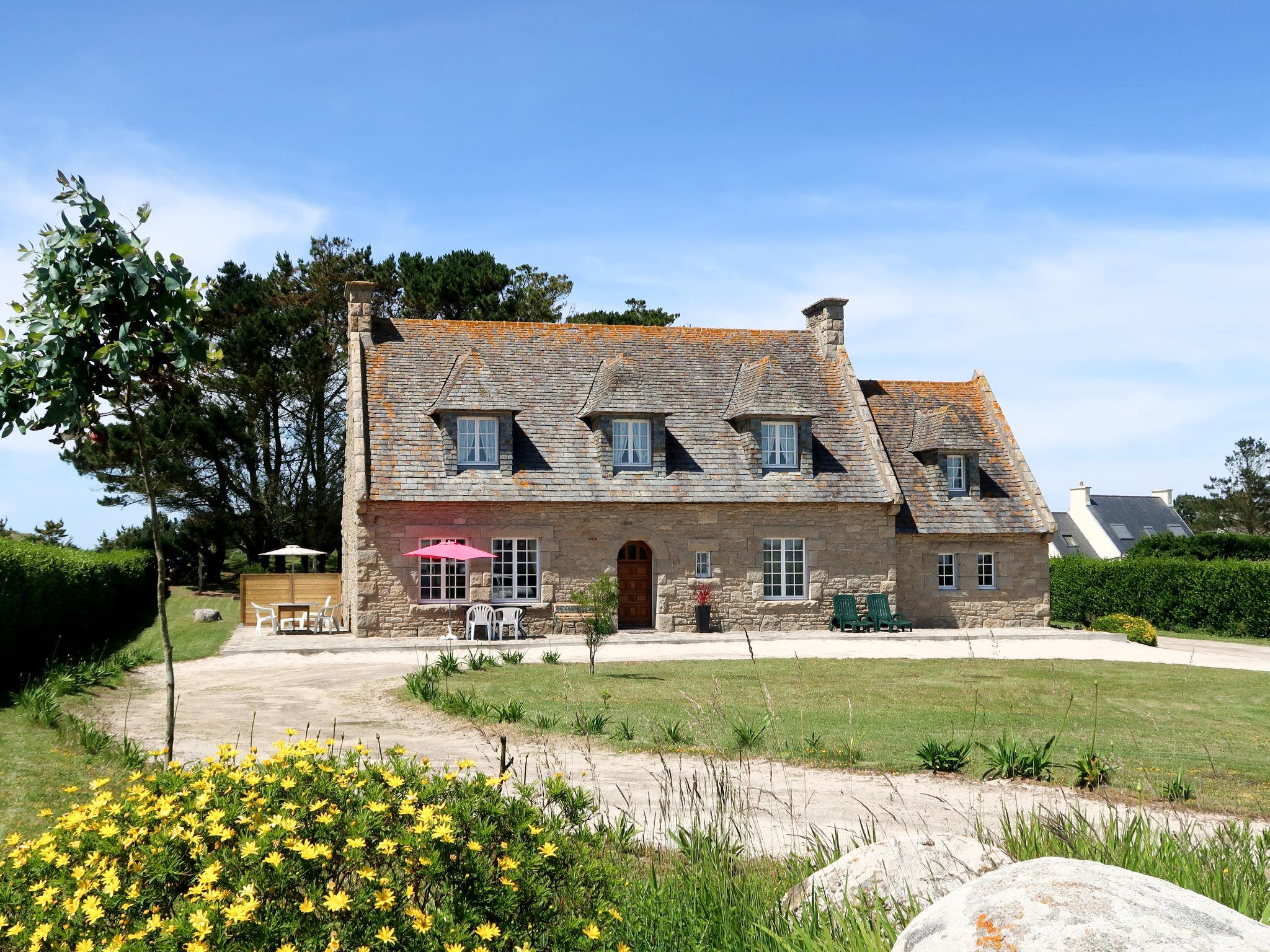 Foto 1 - Casa de 3 quartos em Cléder com terraço e vistas do mar