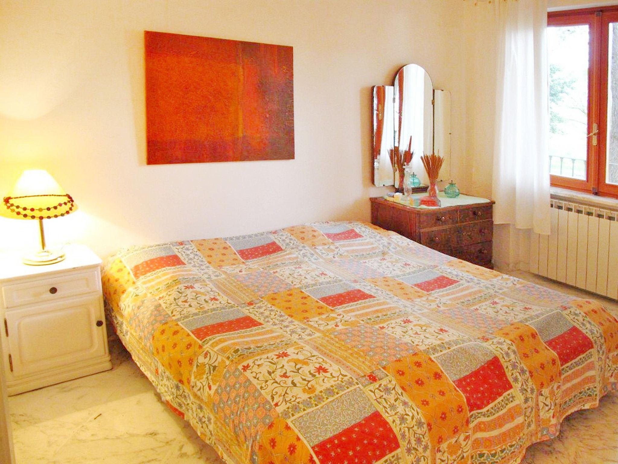 Photo 11 - 4 bedroom House in Imperia with private pool and sea view