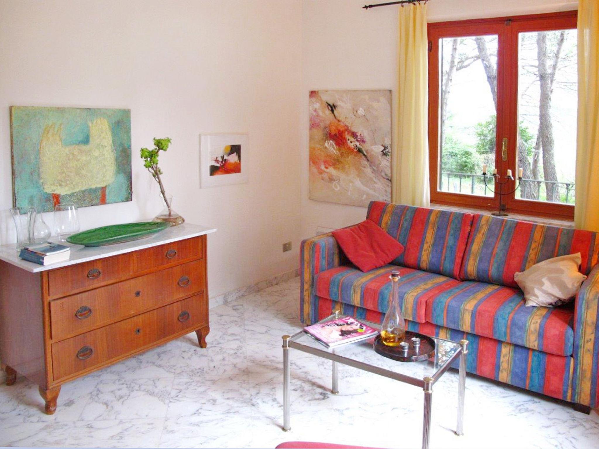 Photo 10 - 4 bedroom House in Imperia with private pool and garden