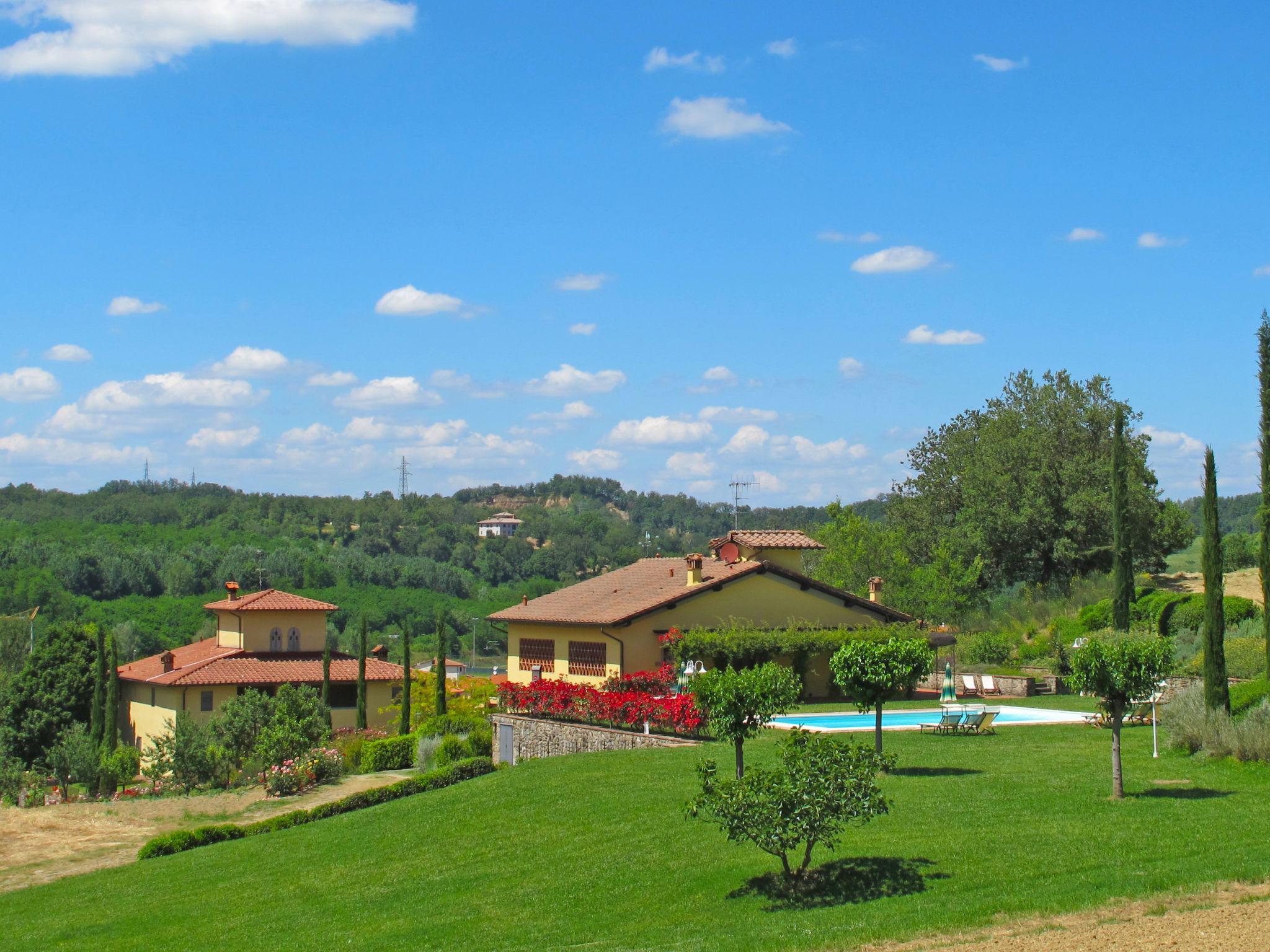 Photo 21 - Appartement de 2 chambres à San Giovanni Valdarno avec piscine et jardin