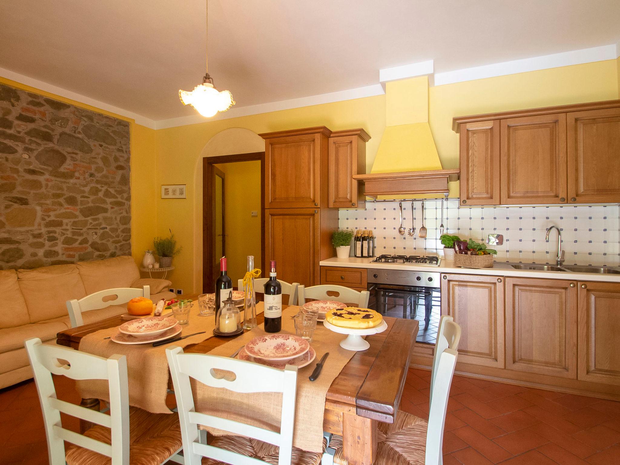 Photo 9 - 2 bedroom Apartment in San Giovanni Valdarno with swimming pool and terrace