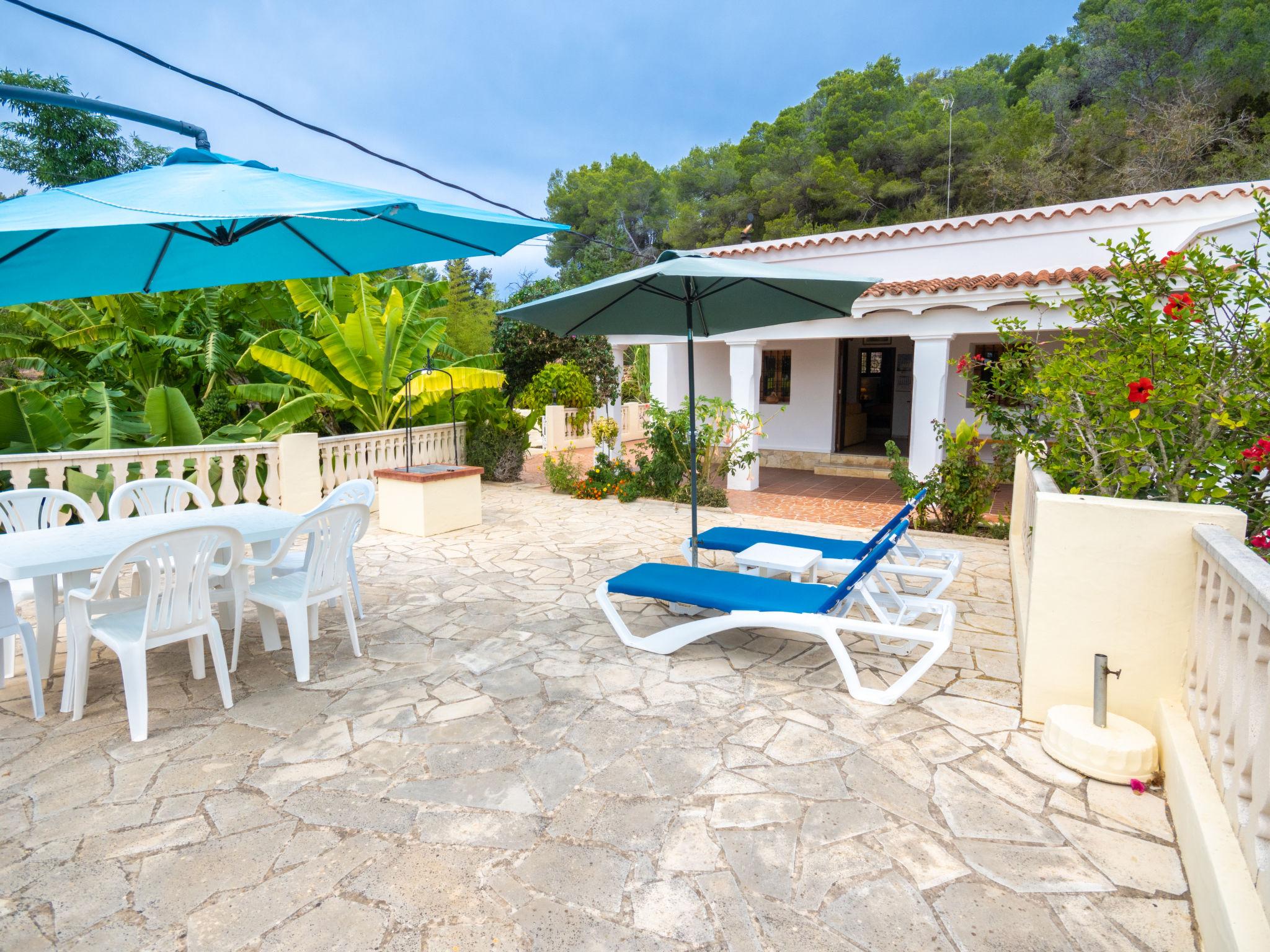 Foto 20 - Casa con 3 camere da letto a Santa Eulària des Riu con piscina privata e vista mare