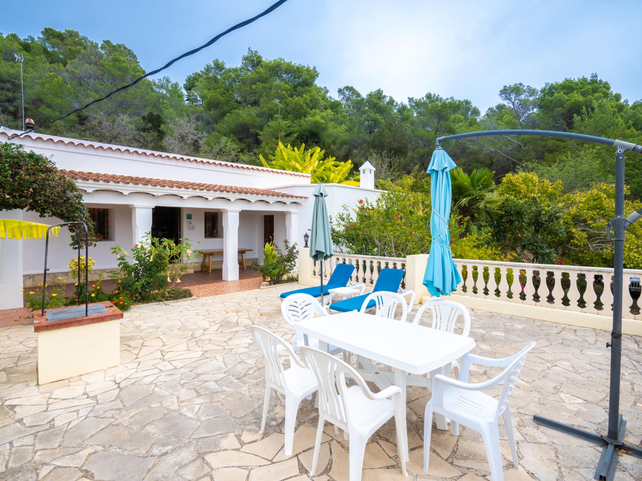 Photo 17 - 3 bedroom House in Santa Eulària des Riu with private pool and sea view