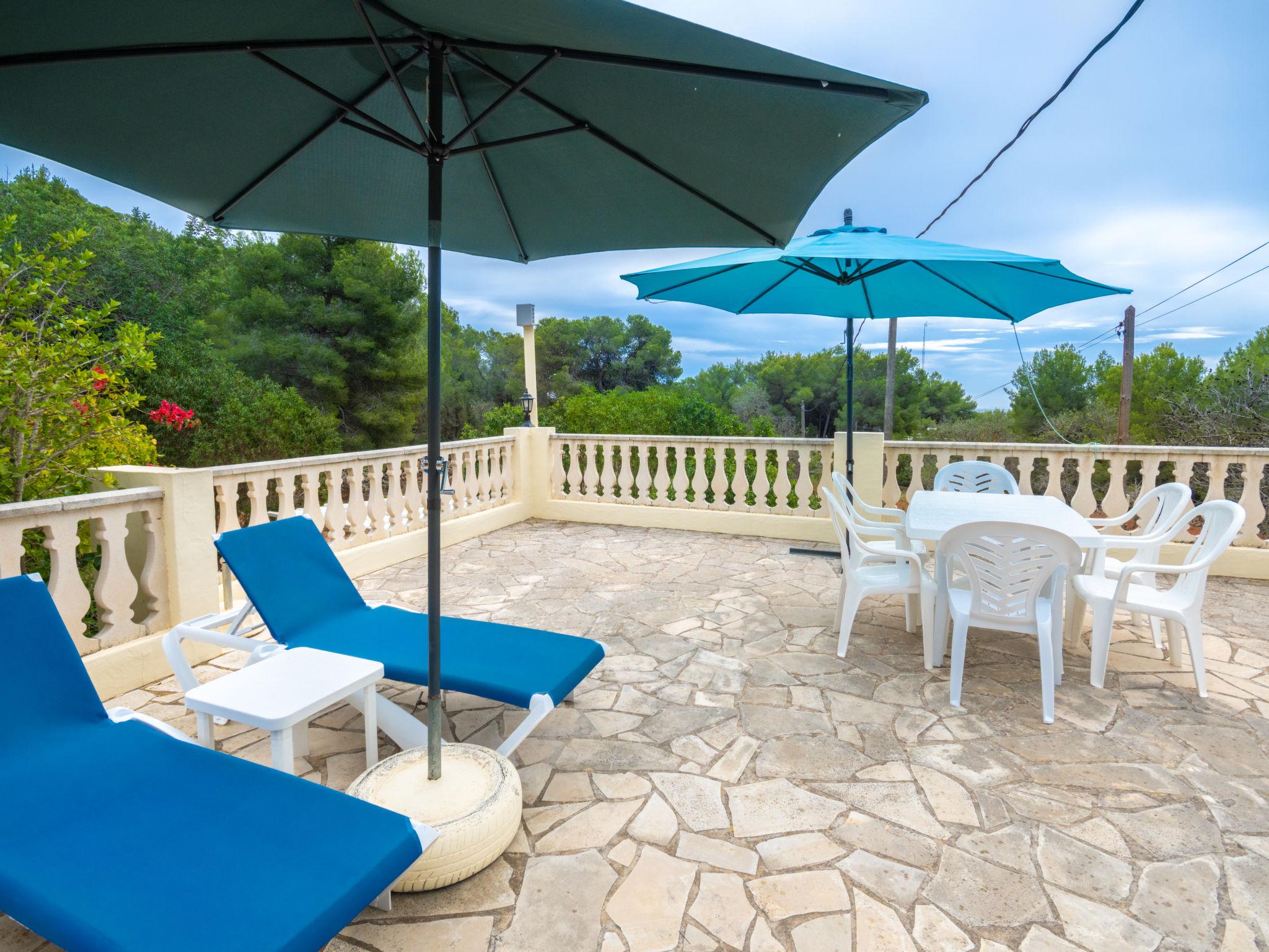 Photo 2 - Maison de 3 chambres à Santa Eulària des Riu avec piscine privée et vues à la mer