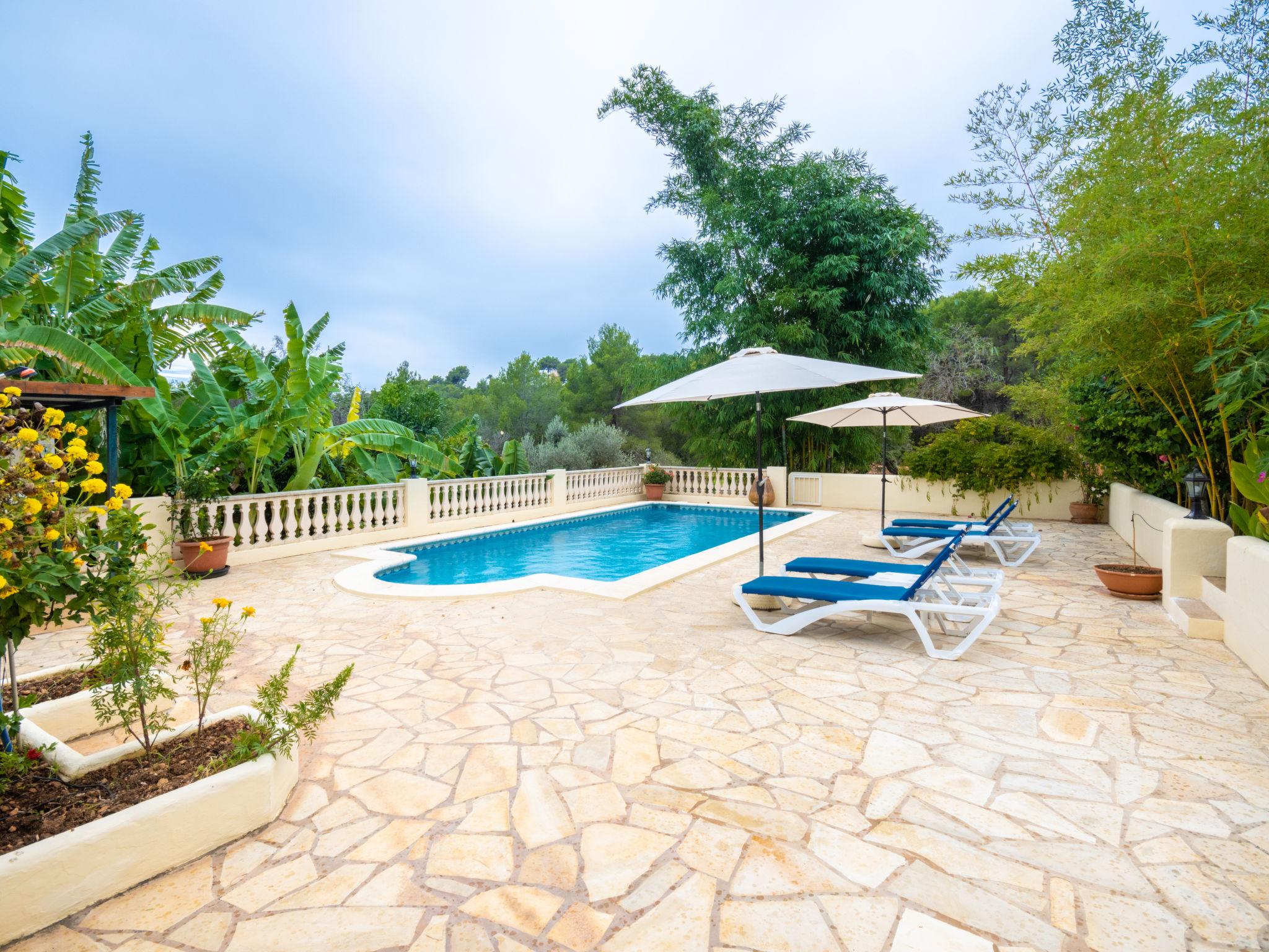 Photo 25 - Maison de 3 chambres à Santa Eulària des Riu avec piscine privée et vues à la mer