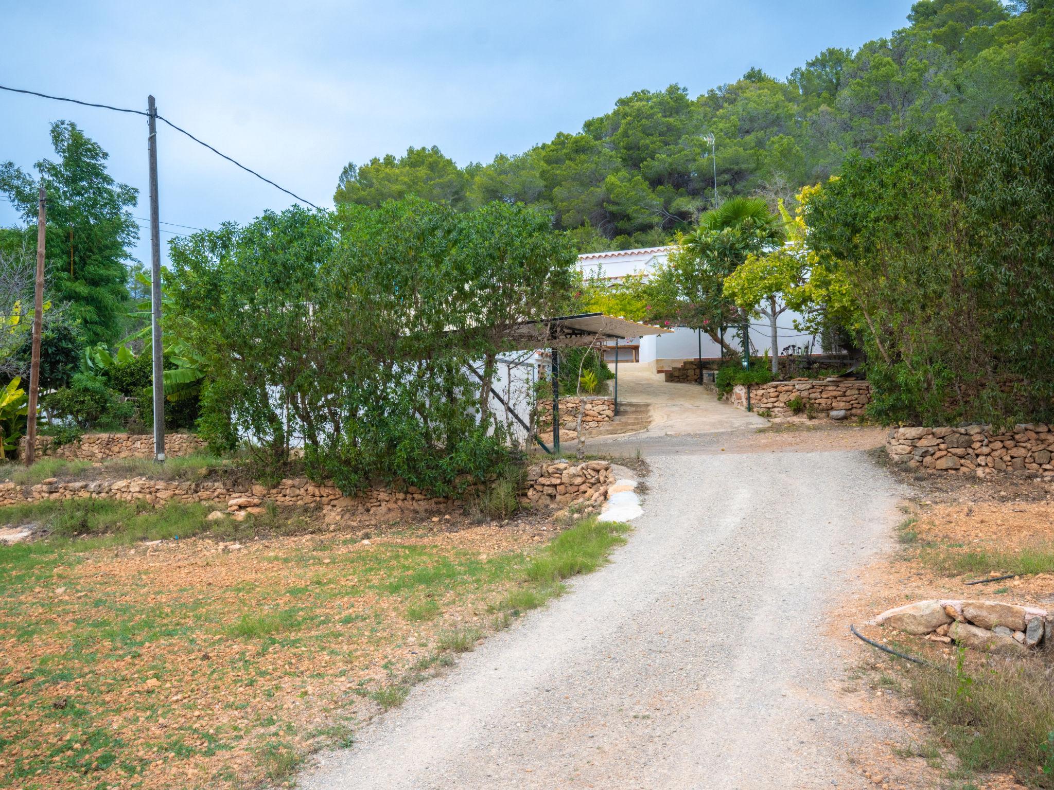 Foto 30 - Casa con 3 camere da letto a Santa Eulària des Riu con piscina privata e vista mare