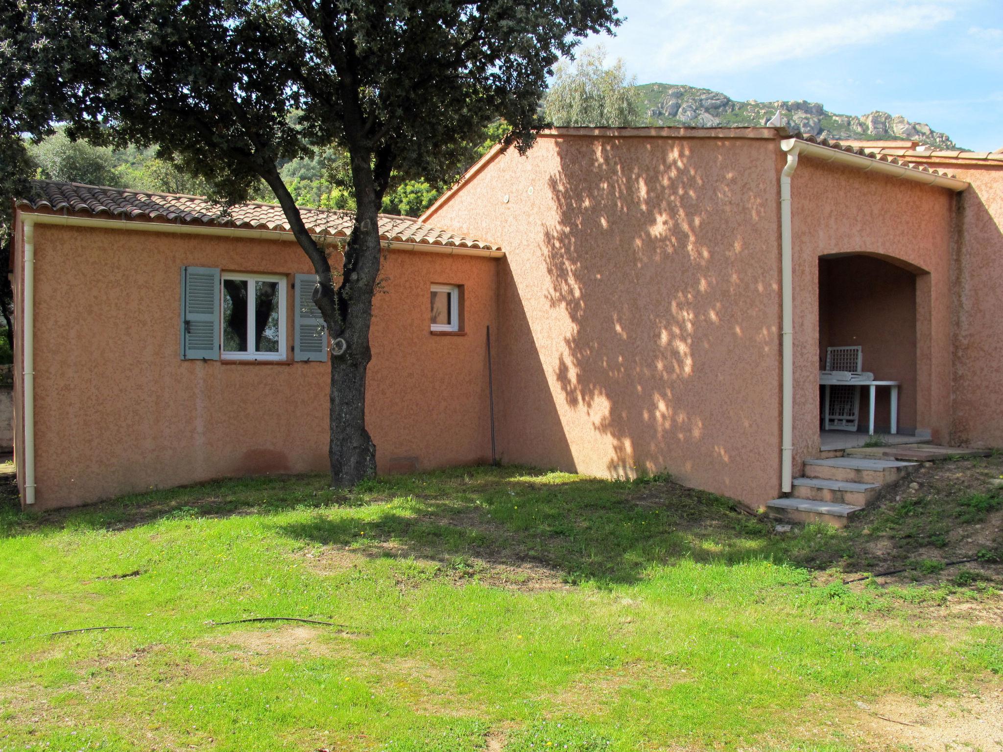 Photo 1 - Appartement de 2 chambres à Algajola avec jardin et terrasse