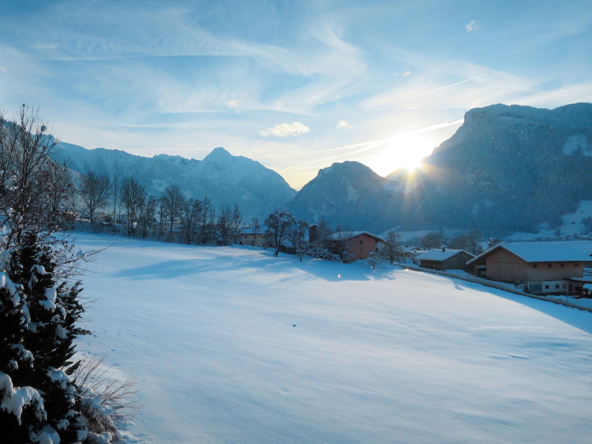 Photo 28 - Appartement de 5 chambres à Ramsau im Zillertal avec jardin et vues sur la montagne