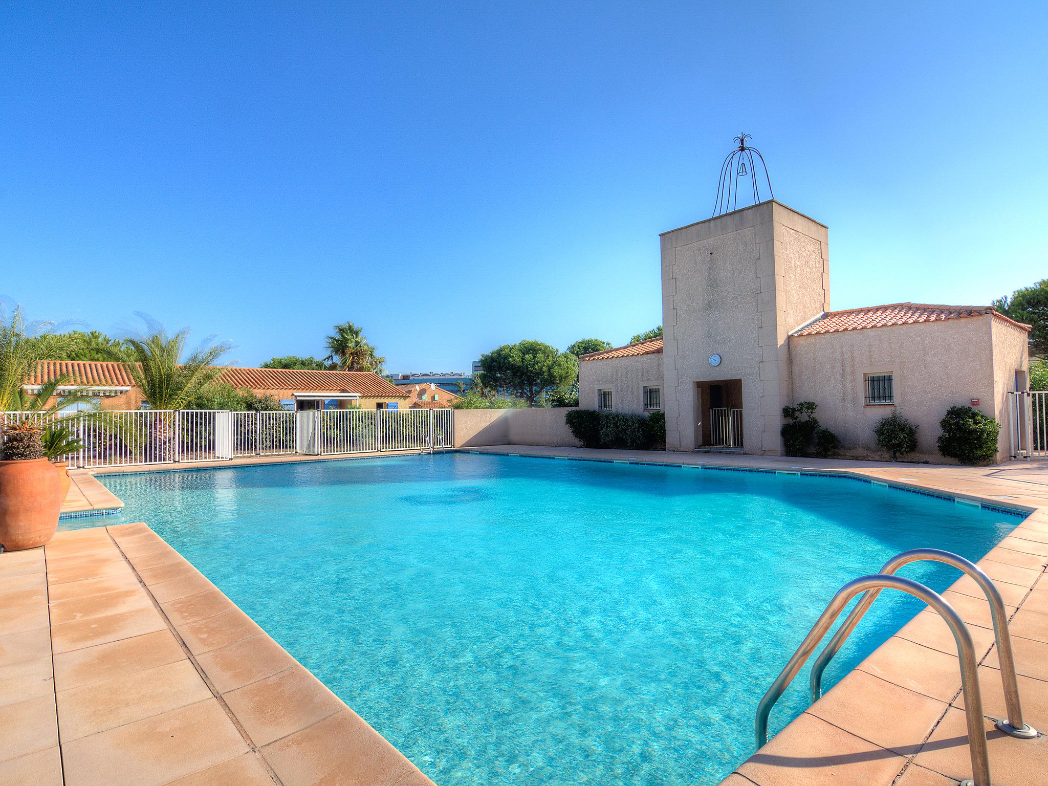 Photo 24 - 2 bedroom House in Saint-Cyprien with swimming pool and garden