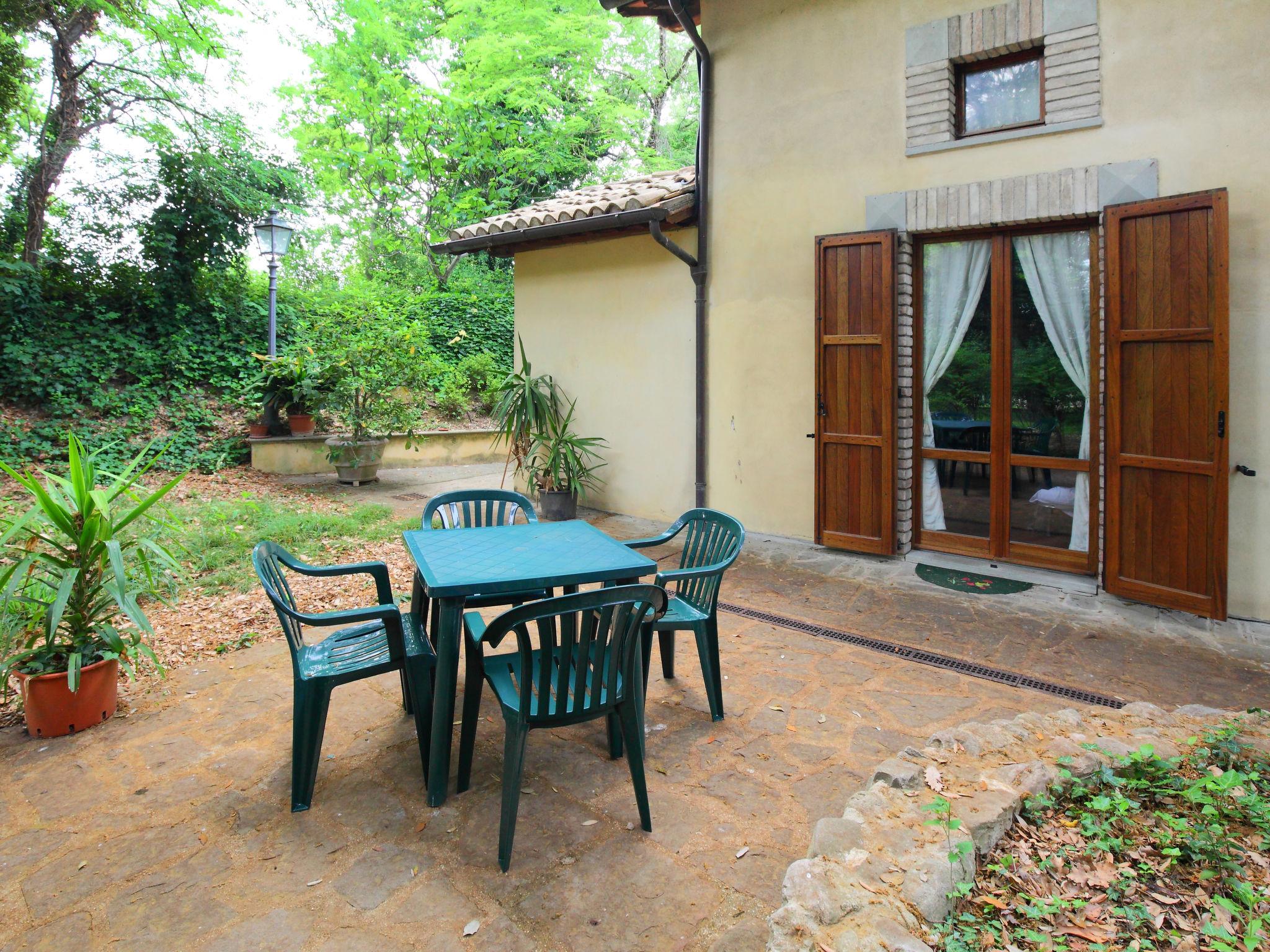 Photo 15 - Appartement en Pérouse avec piscine et jardin