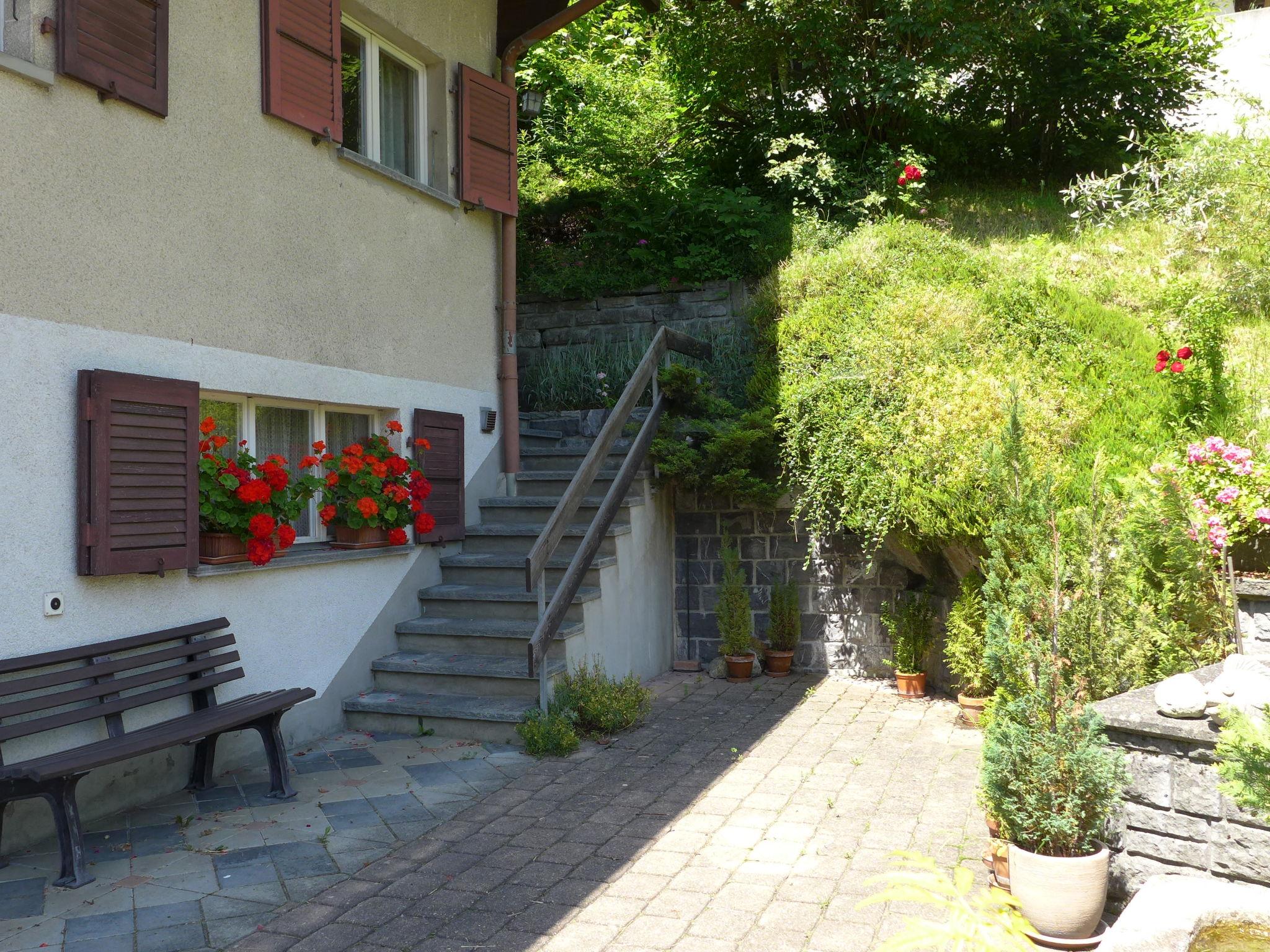 Foto 19 - Appartamento con 2 camere da letto a Grindelwald con giardino