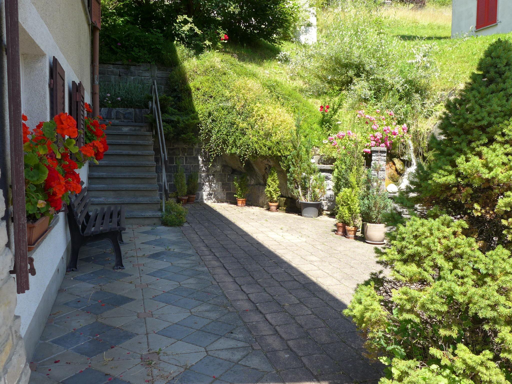 Foto 21 - Appartamento con 2 camere da letto a Grindelwald con giardino